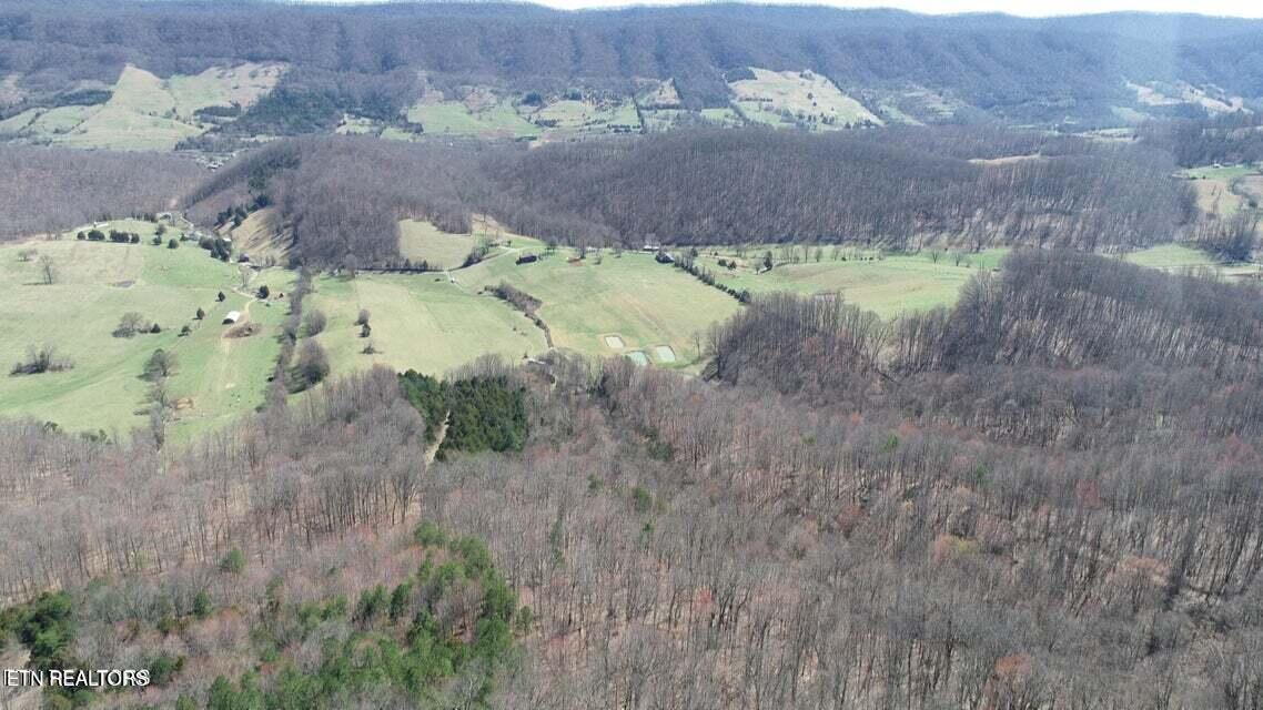 1094 Parkey Hollow Road Sneedville TN 37869
