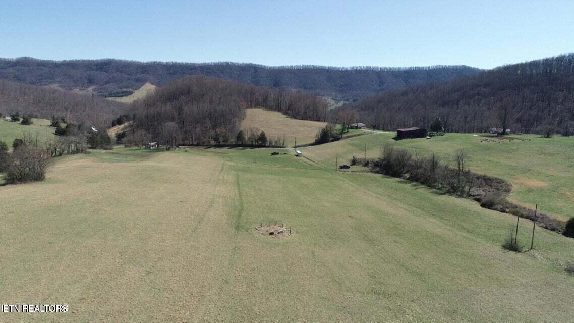 1094 Parkey Hollow Road Sneedville TN 37869