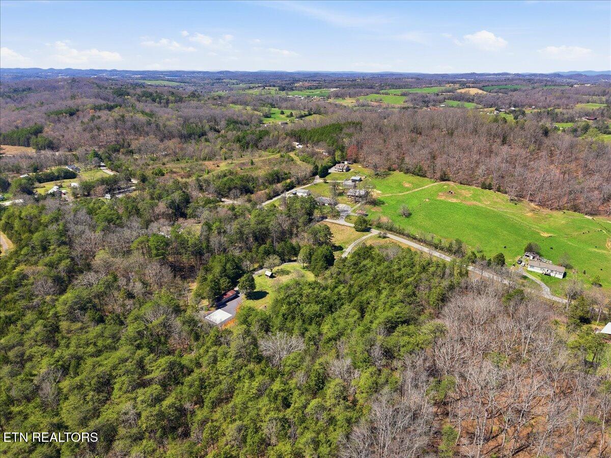 7326 Tomotley Road Maryville TN 37801