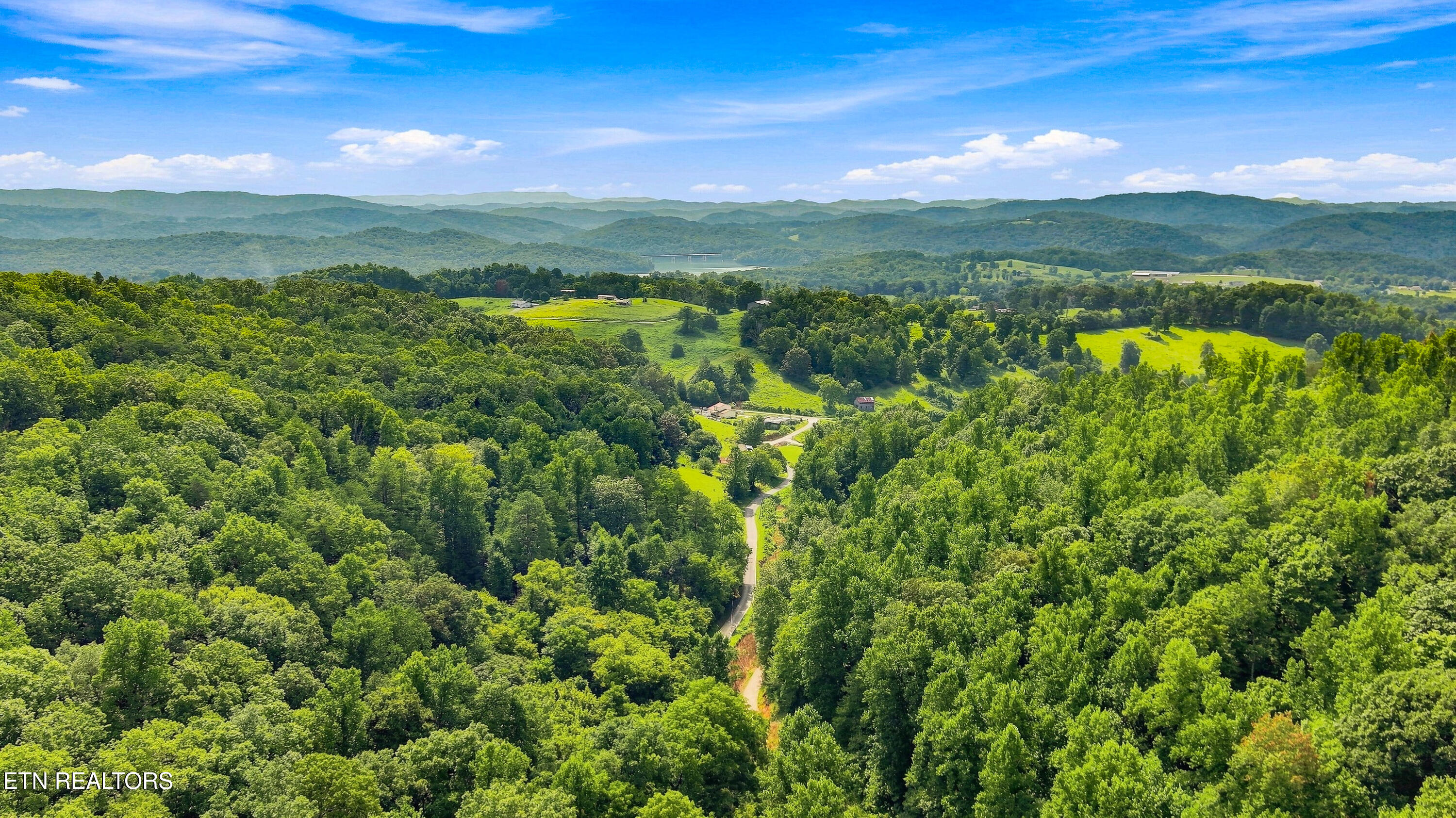 Brewer Hollow Road Sharps Chapel TN 37866