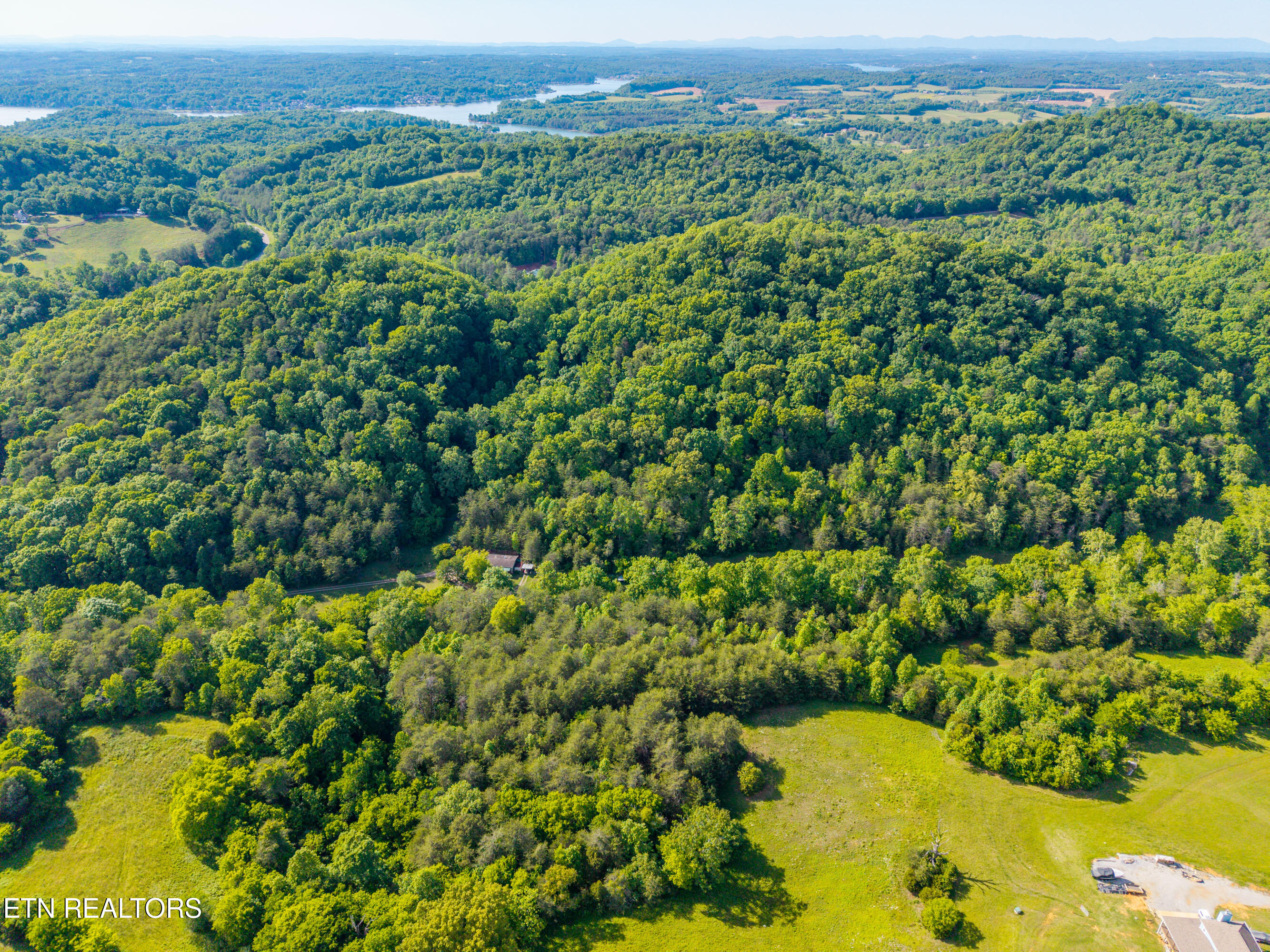 13268 E Coast Tellico Parkway Greenback TN 37742