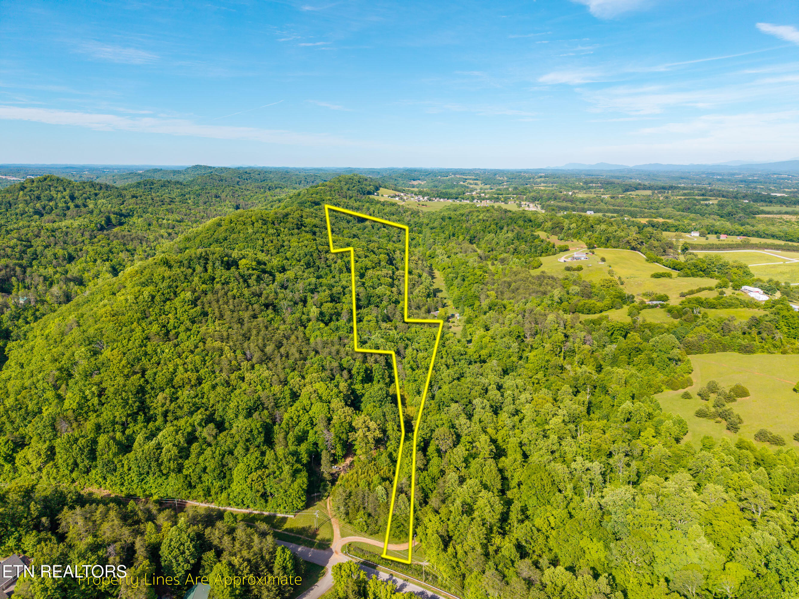 13268 E Coast Tellico Parkway Greenback TN 37742