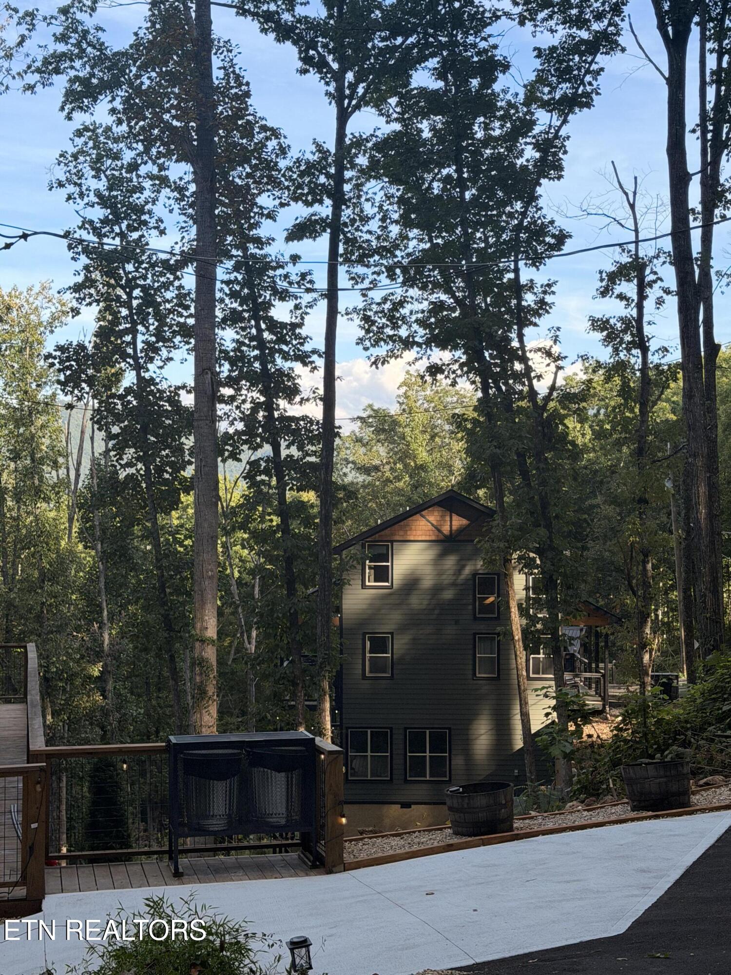 Whipoorwill Hill Way Sevierville TN 37862