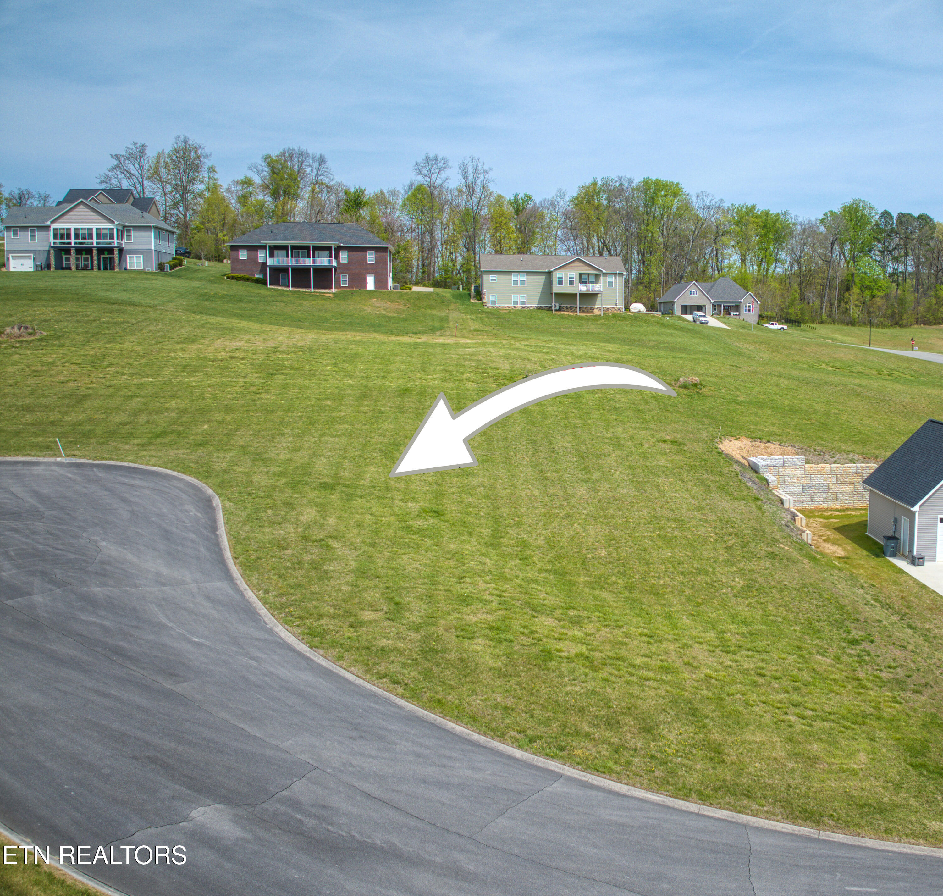3040&3032 Hayden Court Morristown TN 37814