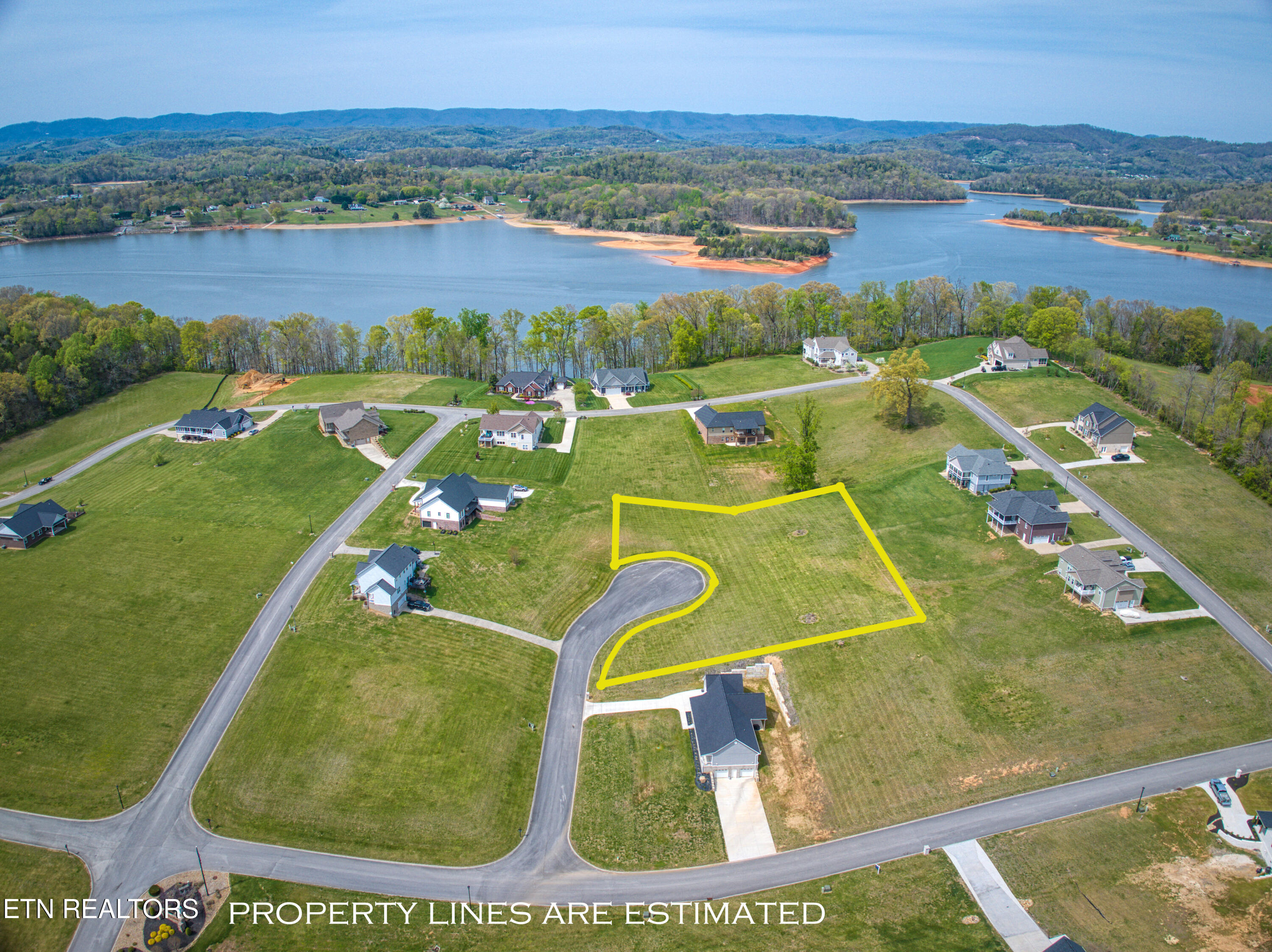 3040&3032 Hayden Court Morristown TN 37814