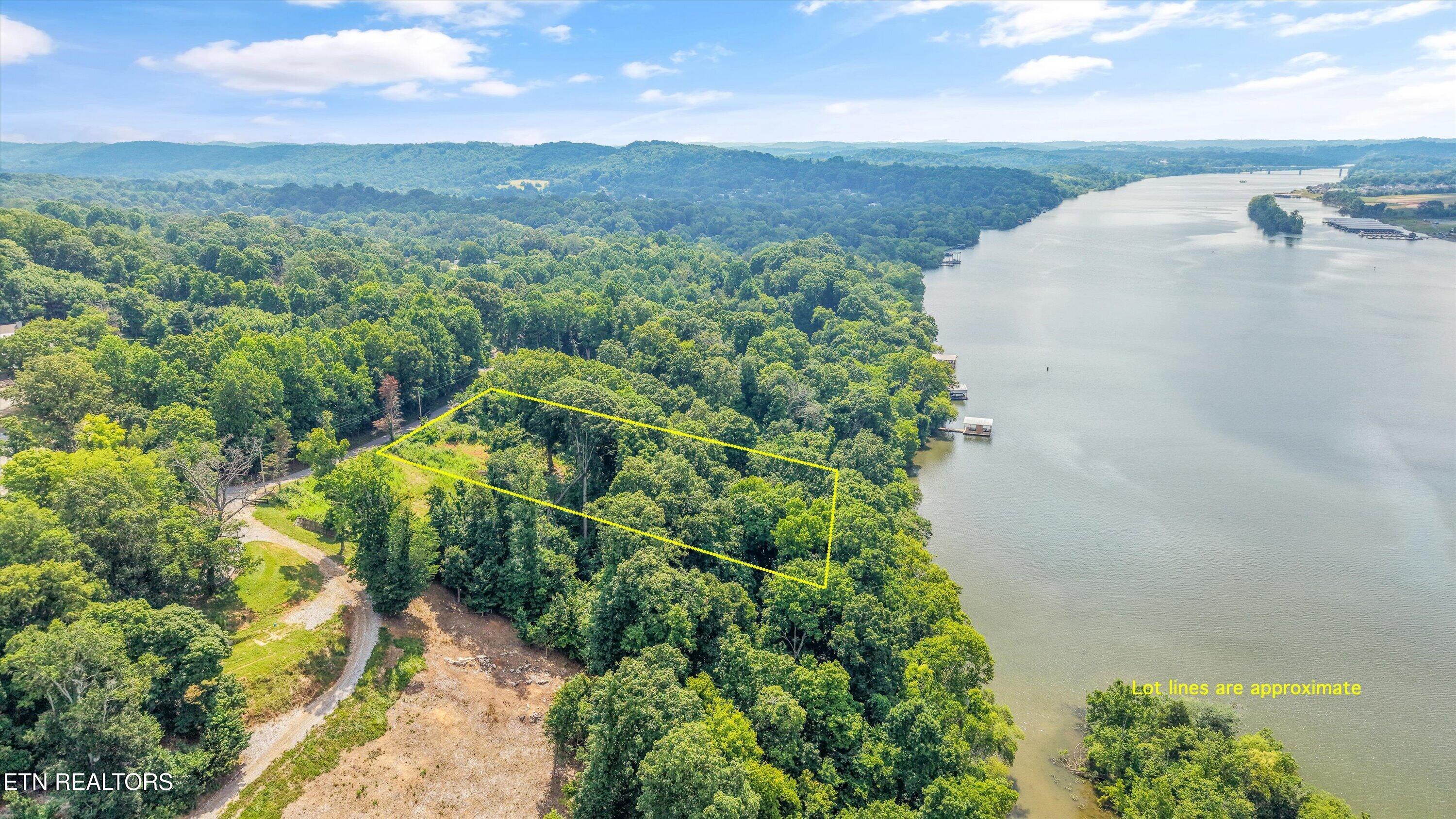 L-13 Cedar Grove Street Loudon TN 37774