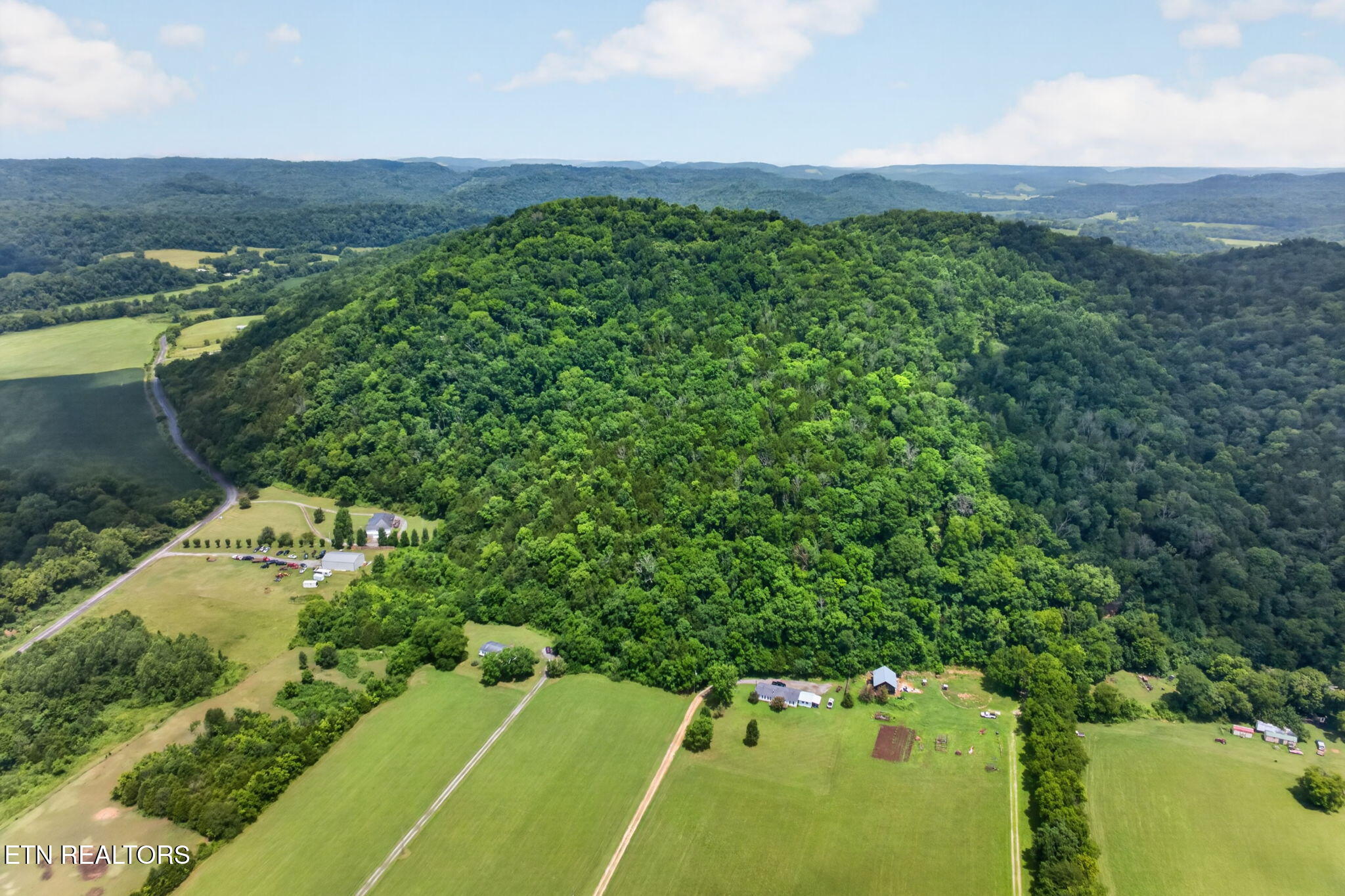 18 Ac E Main Street Dowelltown TN 37059