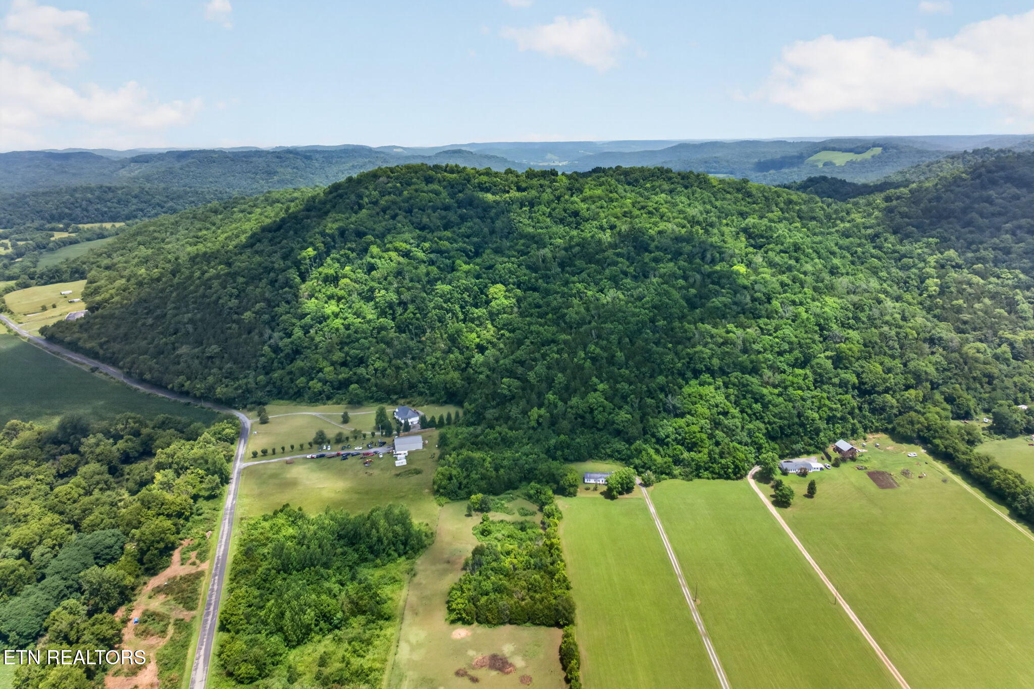 18 Ac E Main Street Dowelltown TN 37059