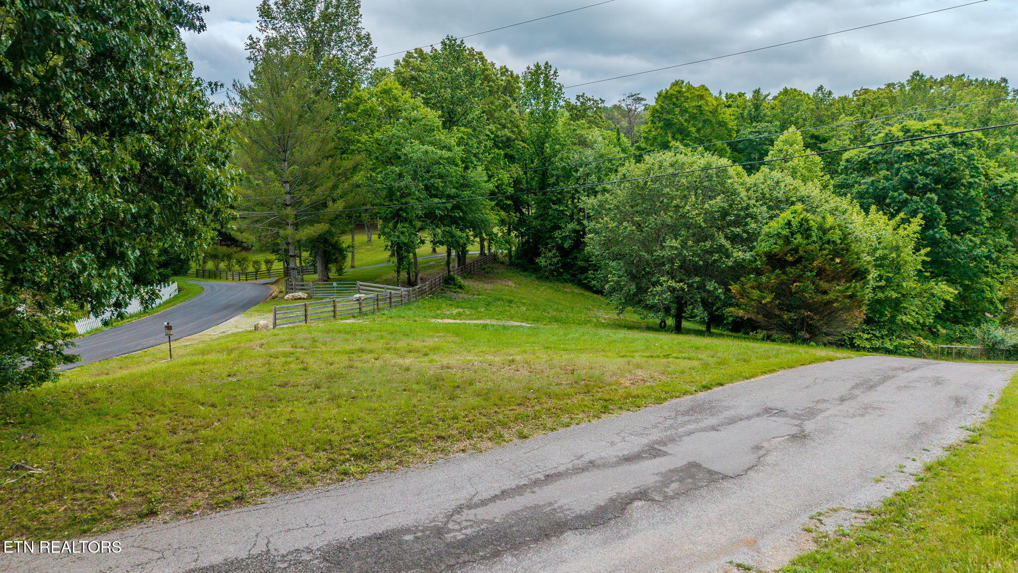 109 Justin Lane Maynardville TN 37807