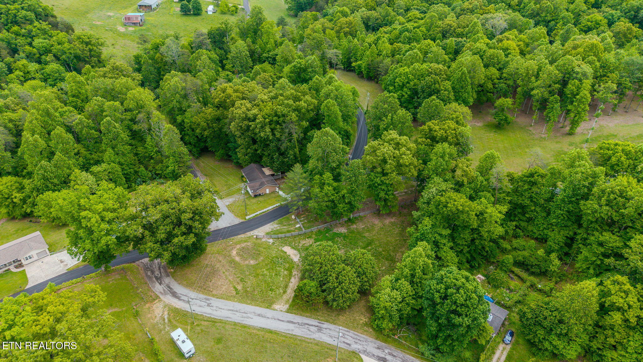 109 Justin Lane Maynardville TN 37807