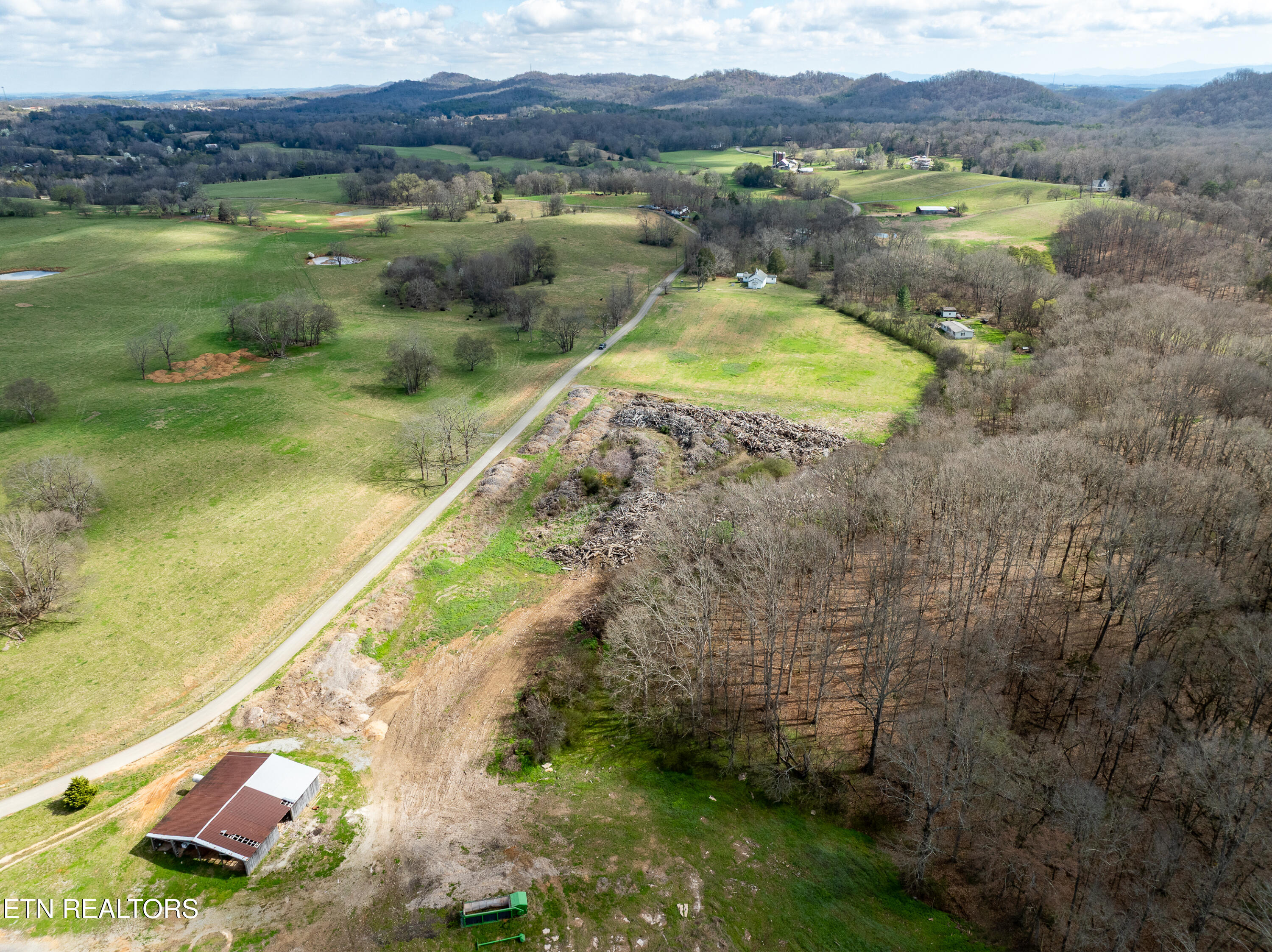 600 Bellview (5 Acres #r3) Road Greenback TN 37742