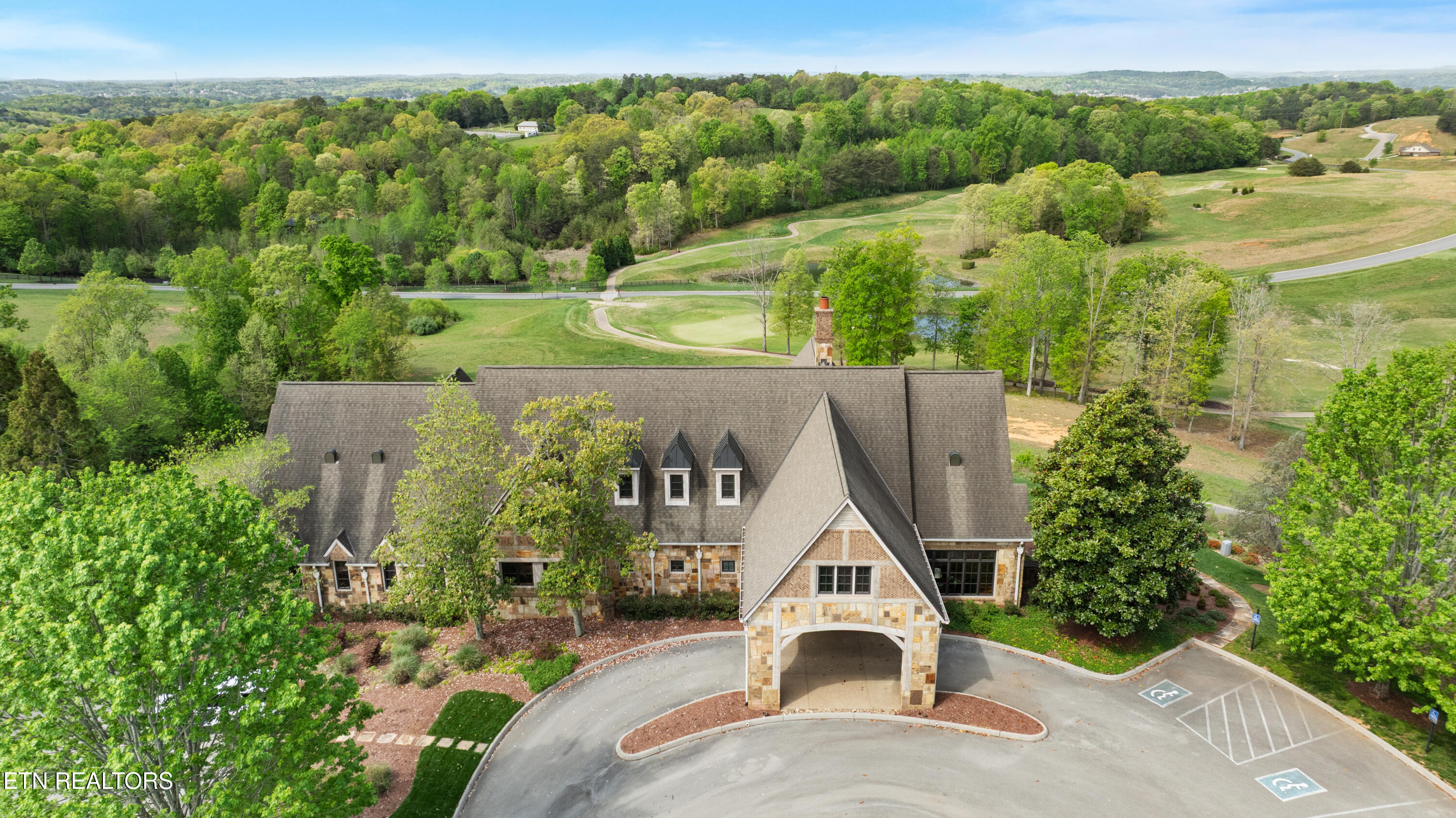 1700 Bower Court Lenoir City TN 37772