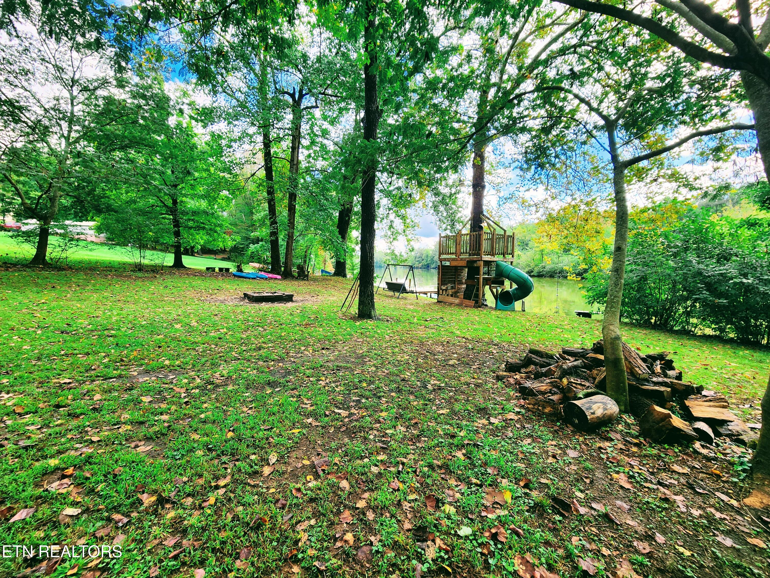 104 Azalea Circle Harriman TN 37748