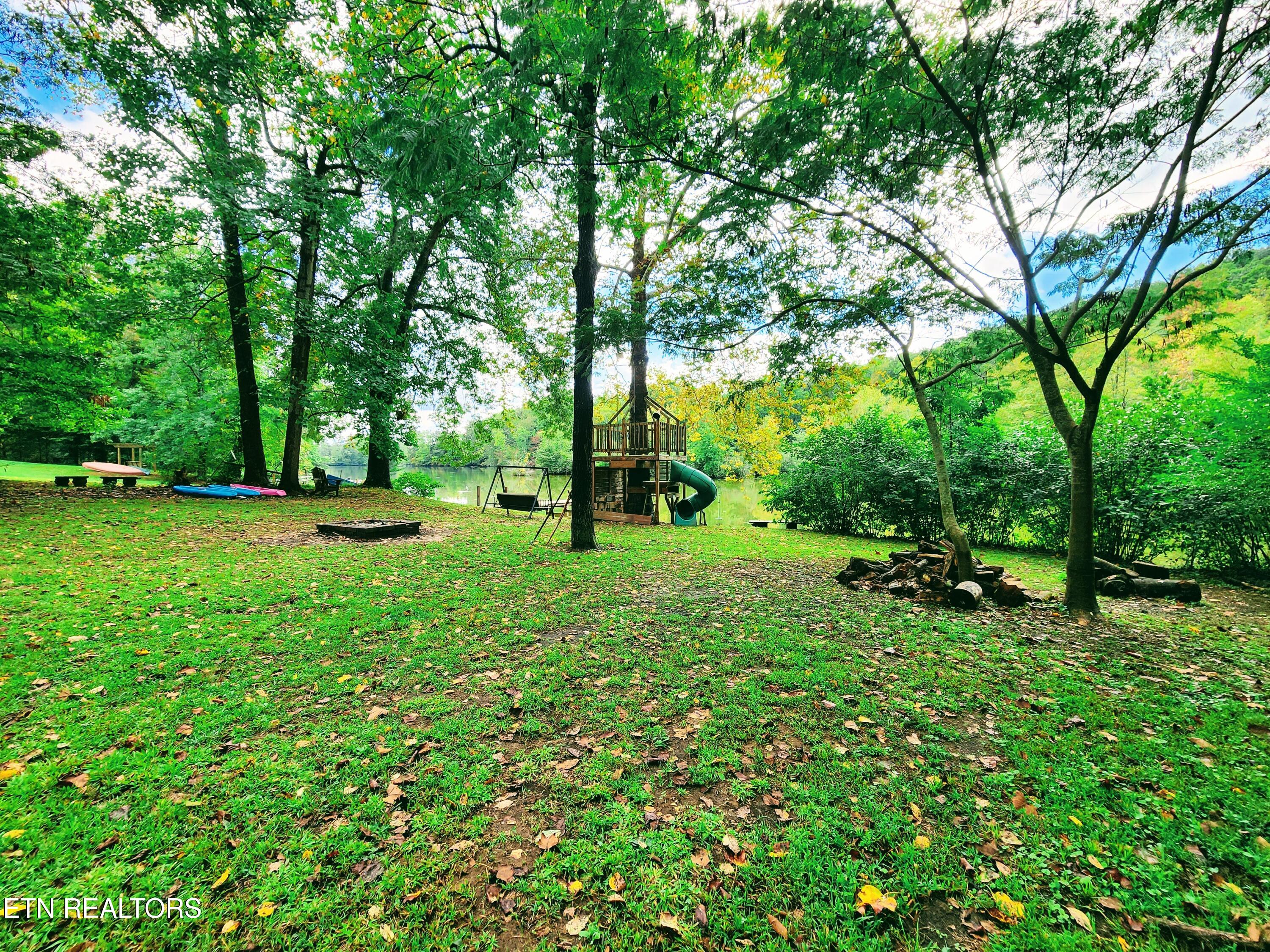 104 Azalea Circle Harriman TN 37748