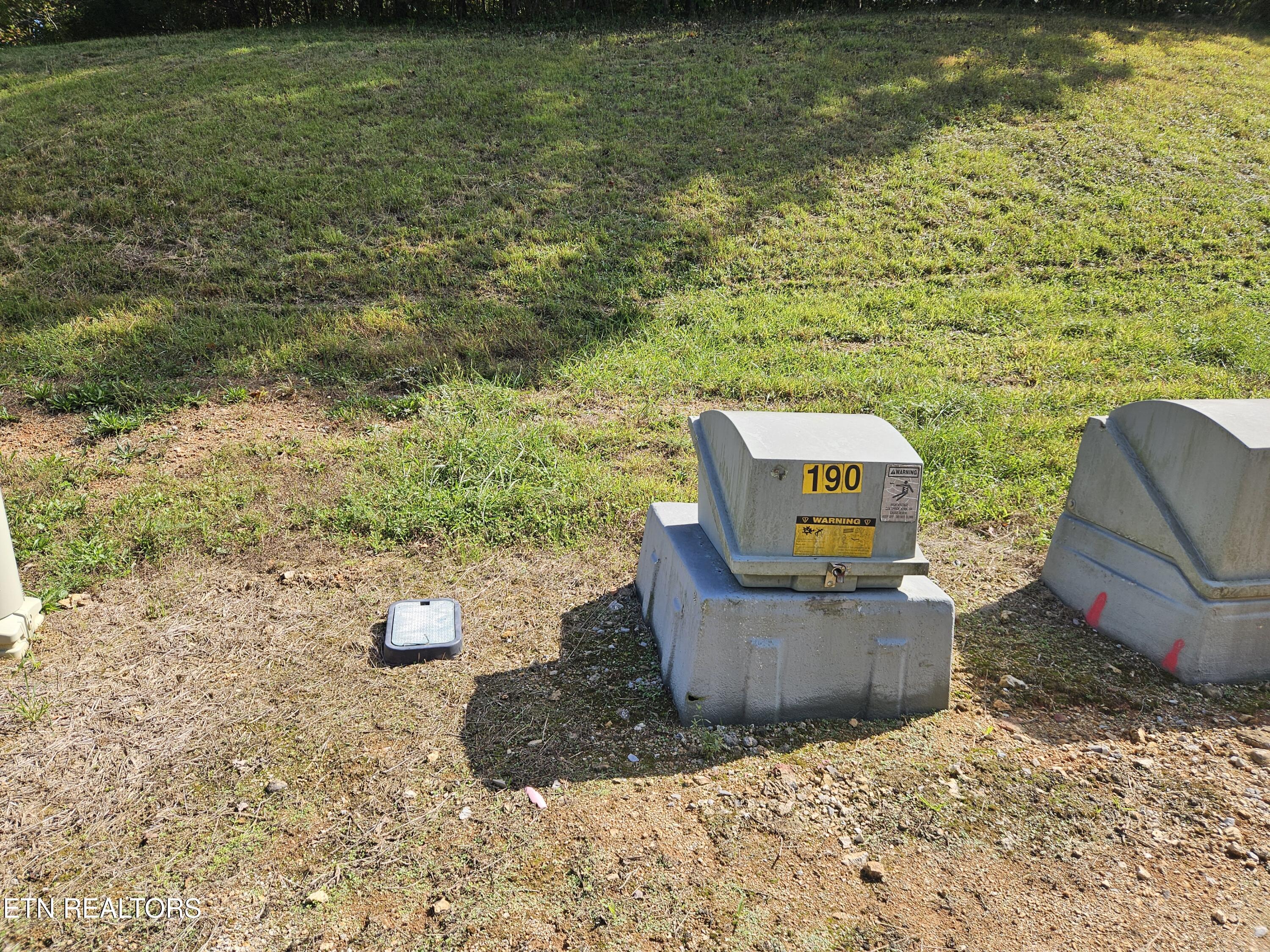 Lot 190 Hickory Way Lafollette TN 37766