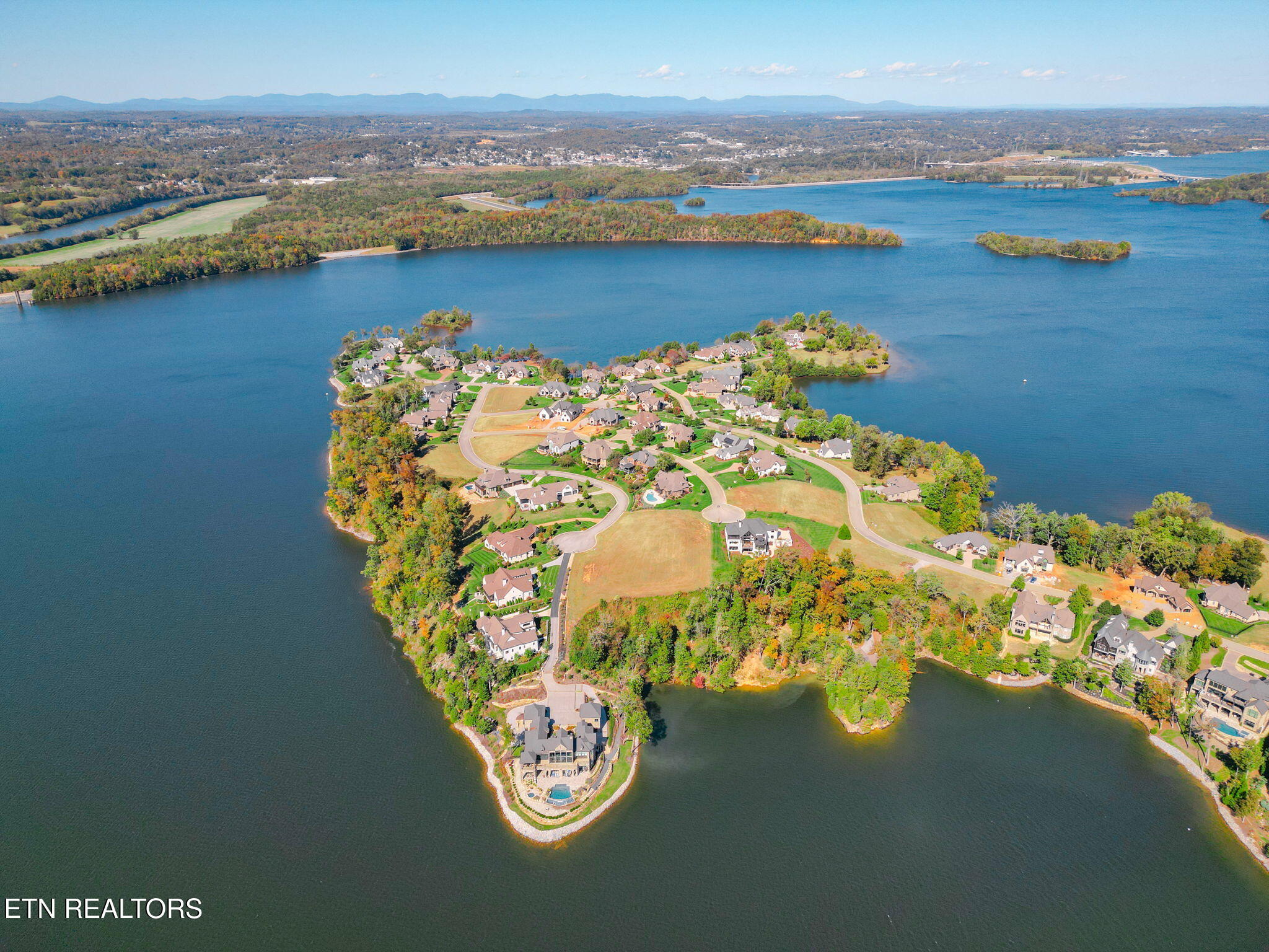 1199 Shadow Hill Drive Lenoir City TN 37772