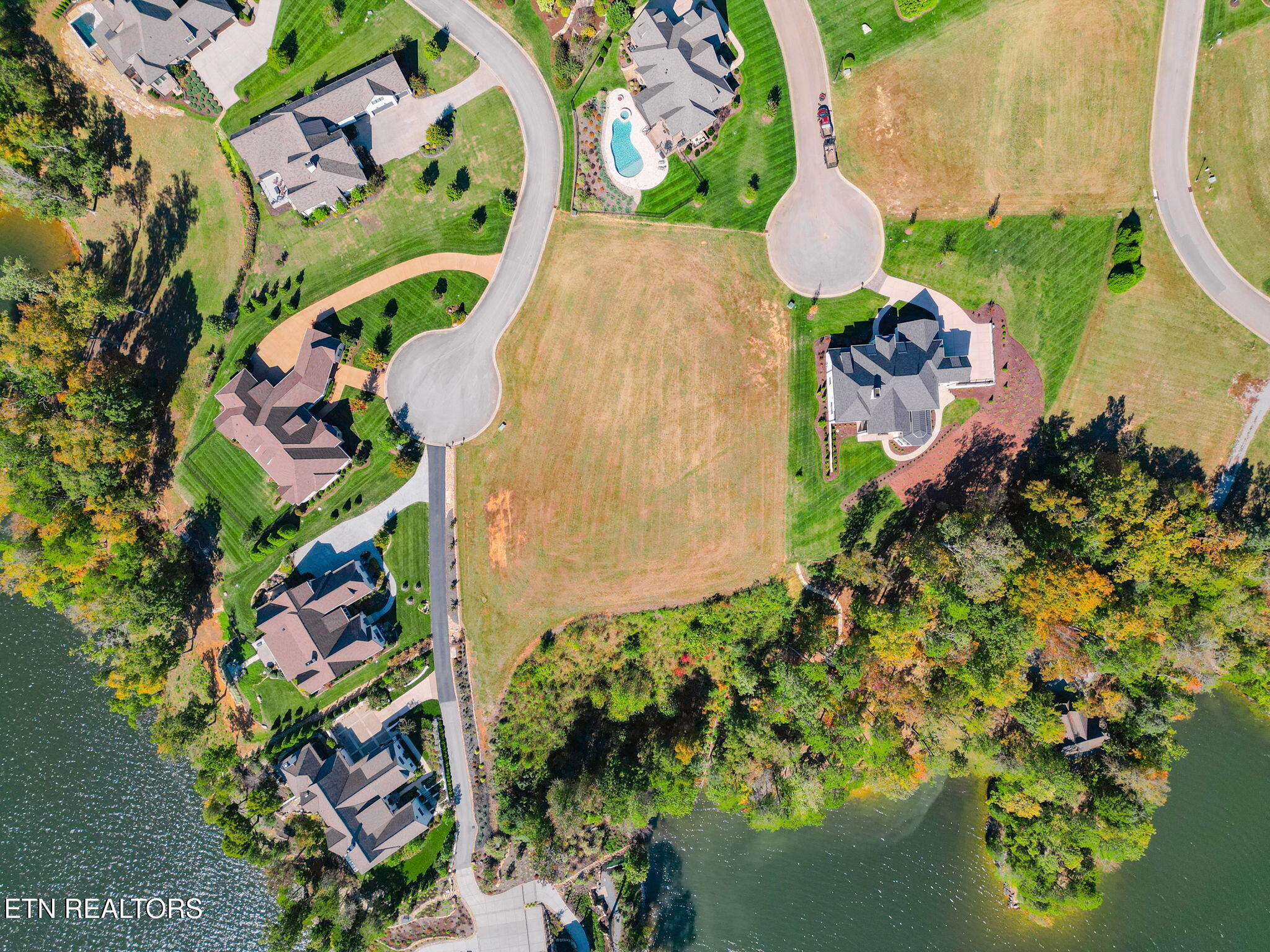 1199 Shadow Hill Drive Lenoir City TN 37772