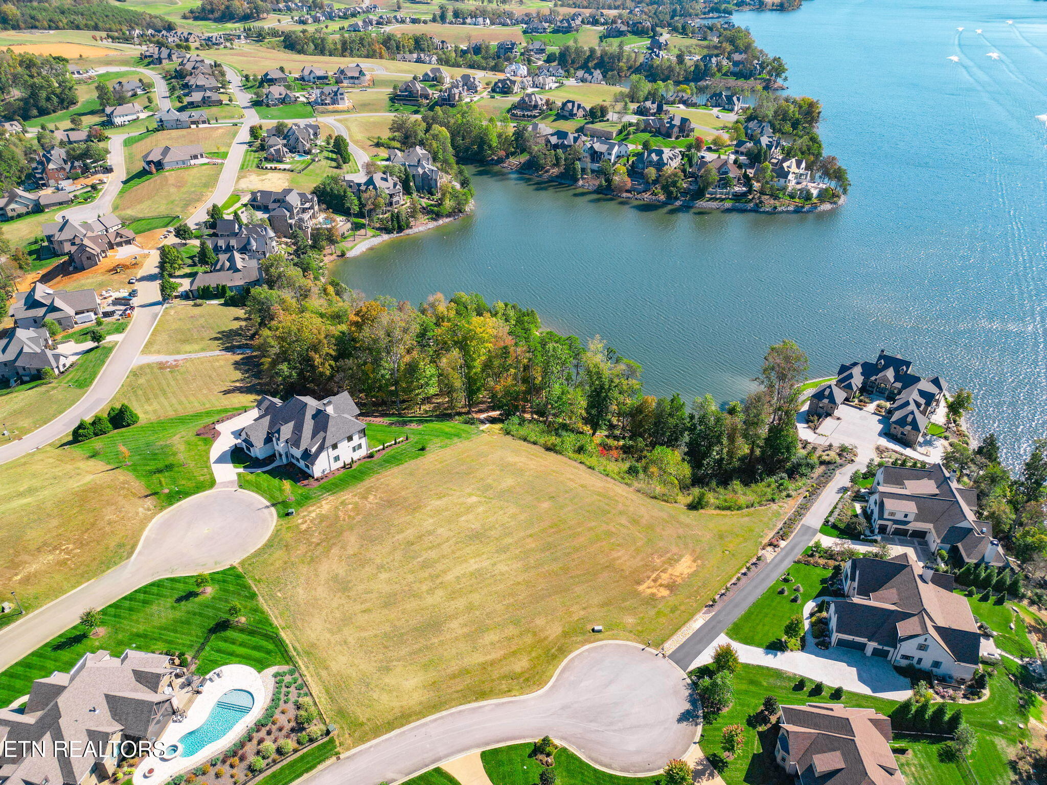 1199 Shadow Hill Drive Lenoir City TN 37772