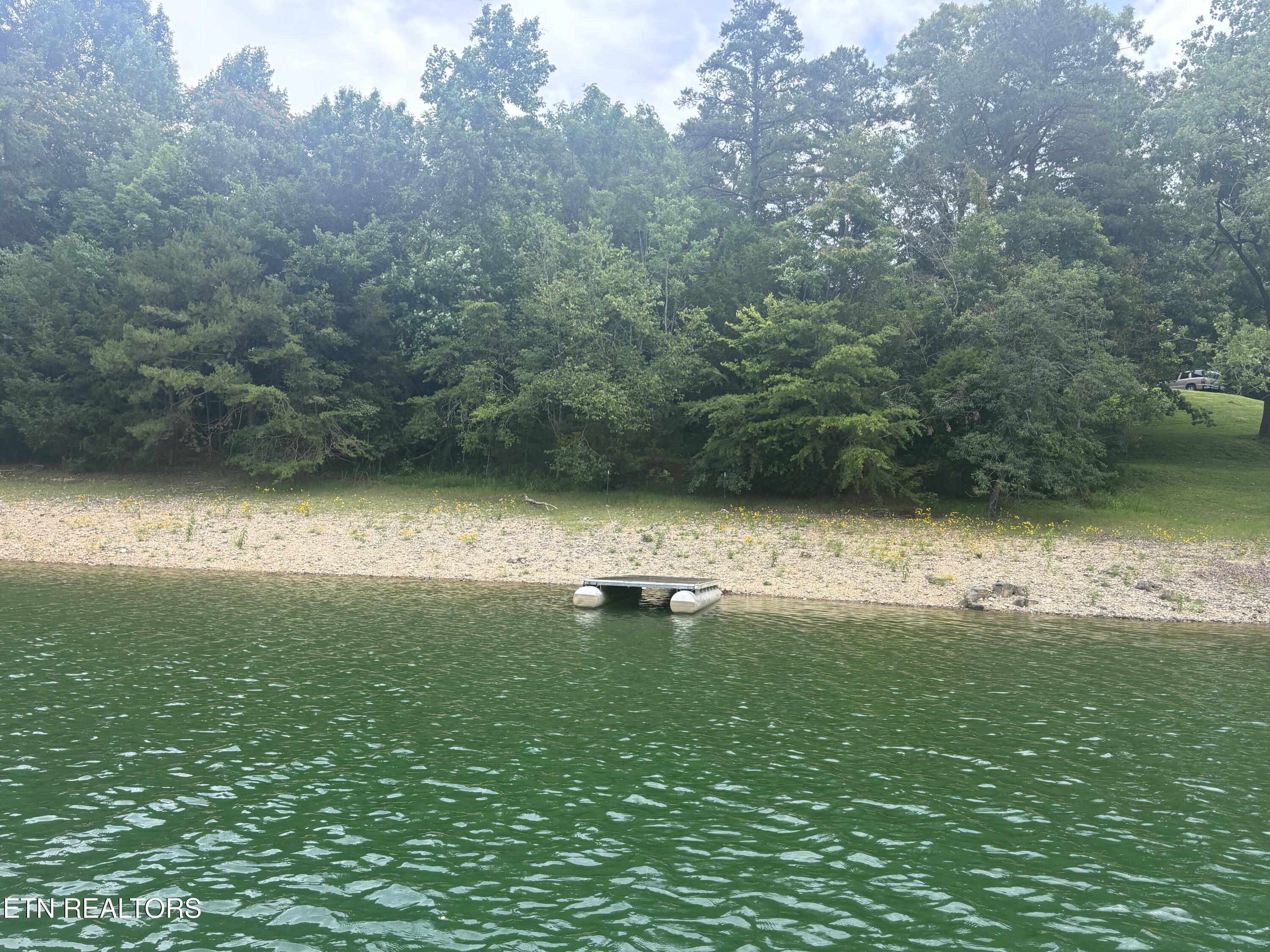 2327 Boat Dock Road Talbott TN 37877