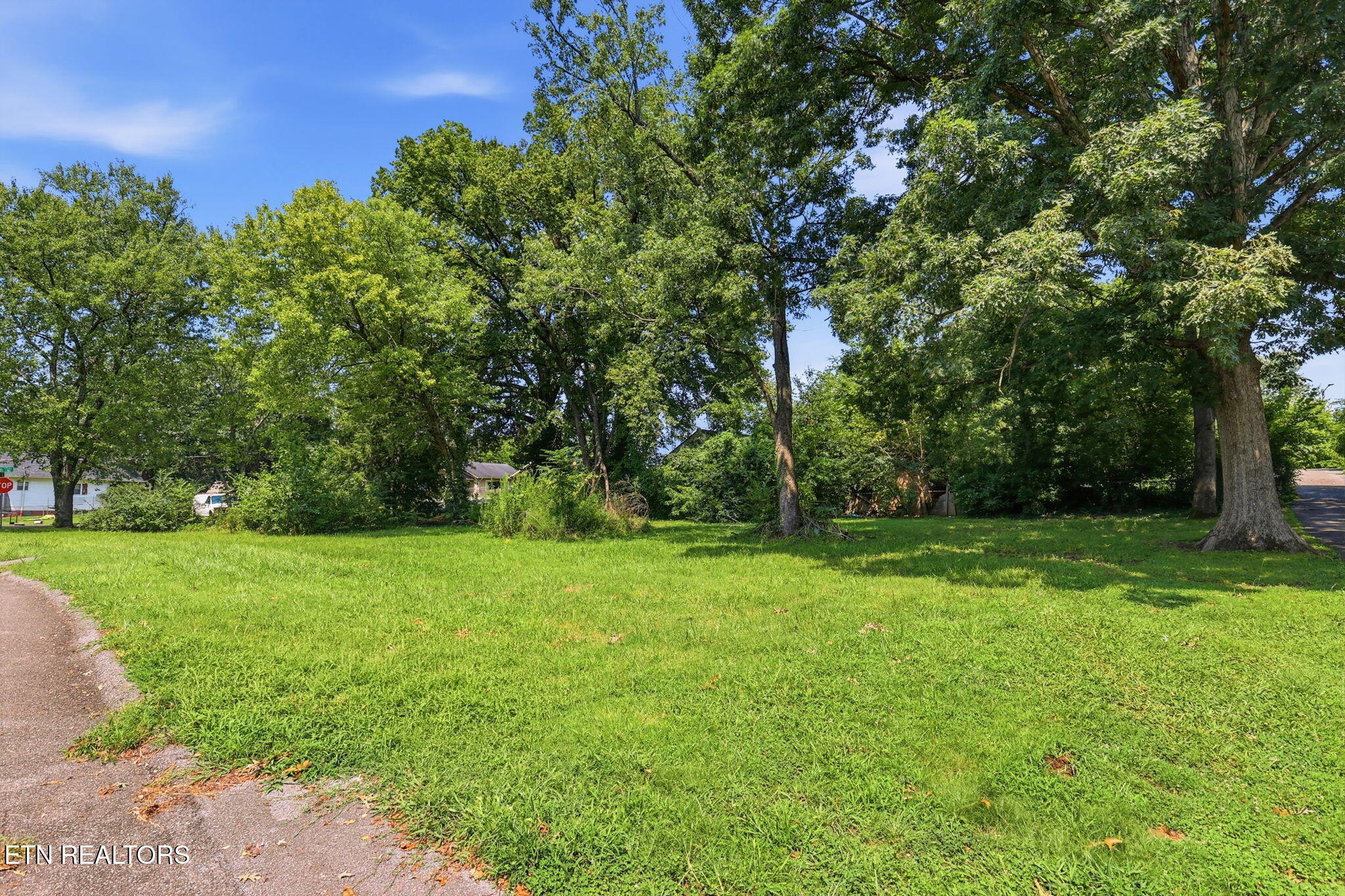 2400 Rim Street Knoxville TN 37917