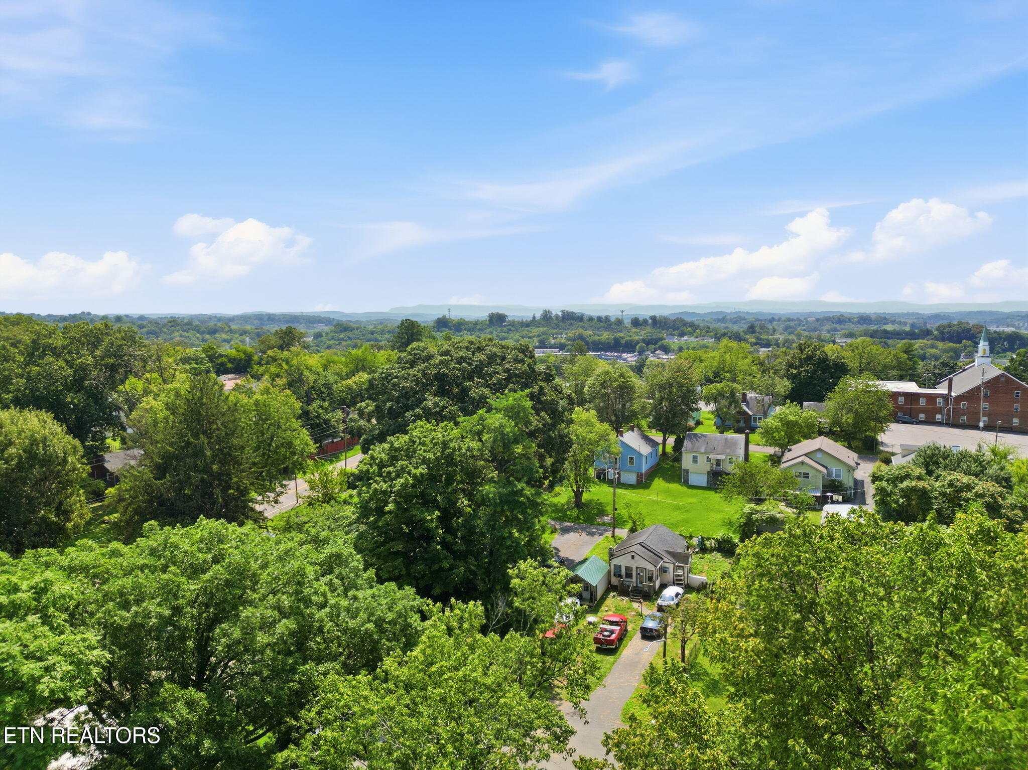 2400 Rim Street Knoxville TN 37917