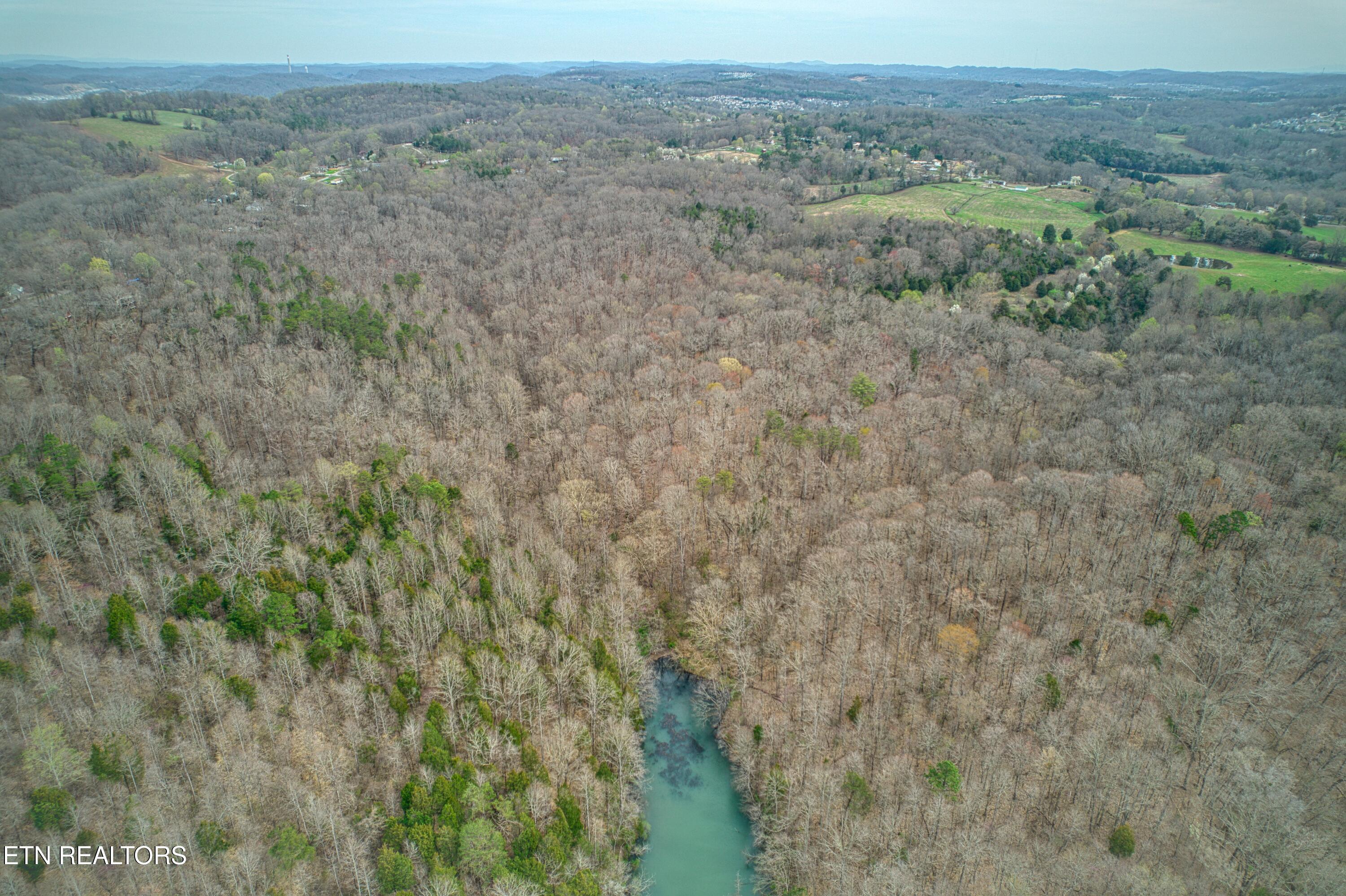 9 + 64 Ac Saga Lane Knoxville TN 37931