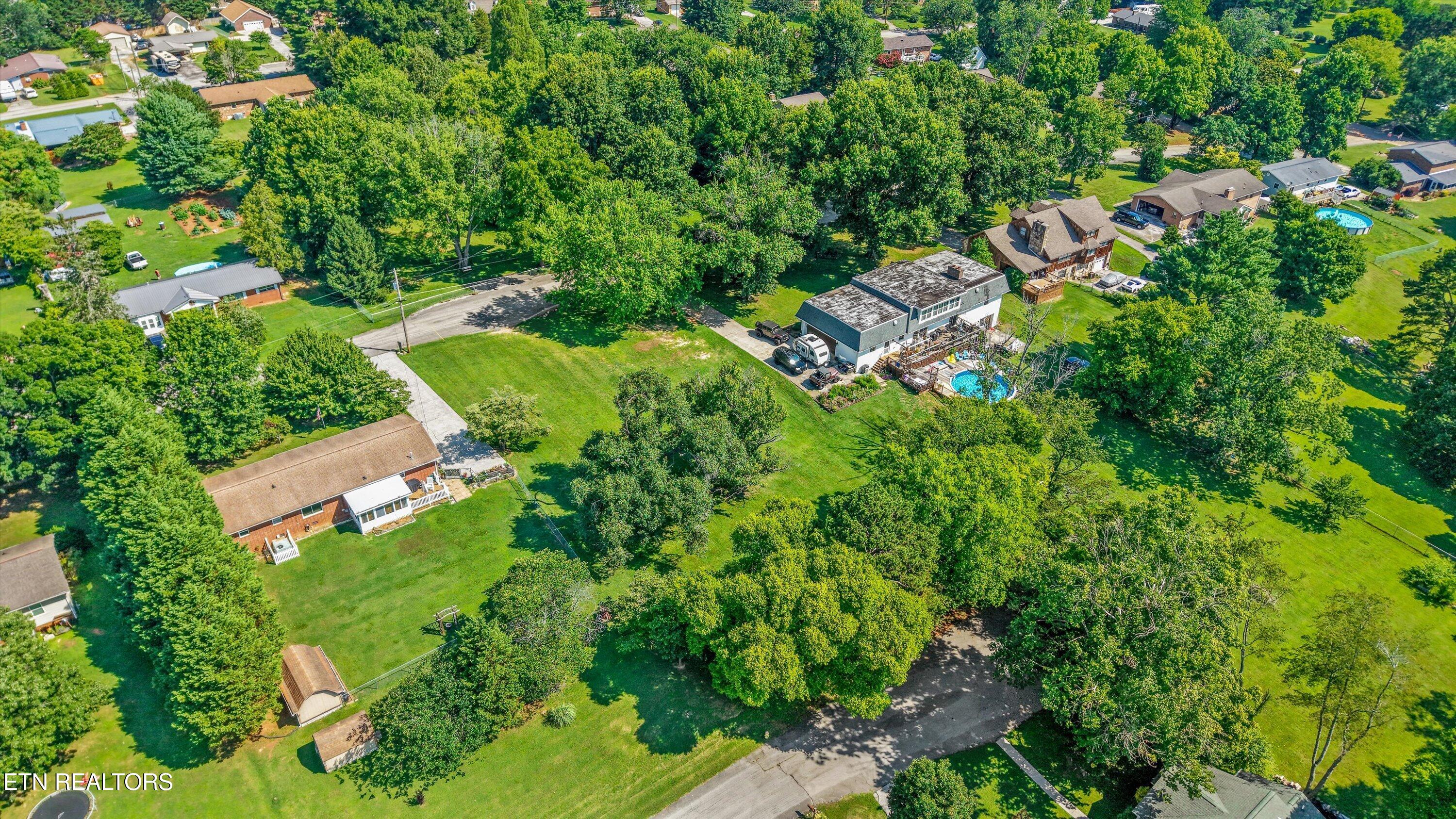 Pleasant View Avenue Maryville TN 37803