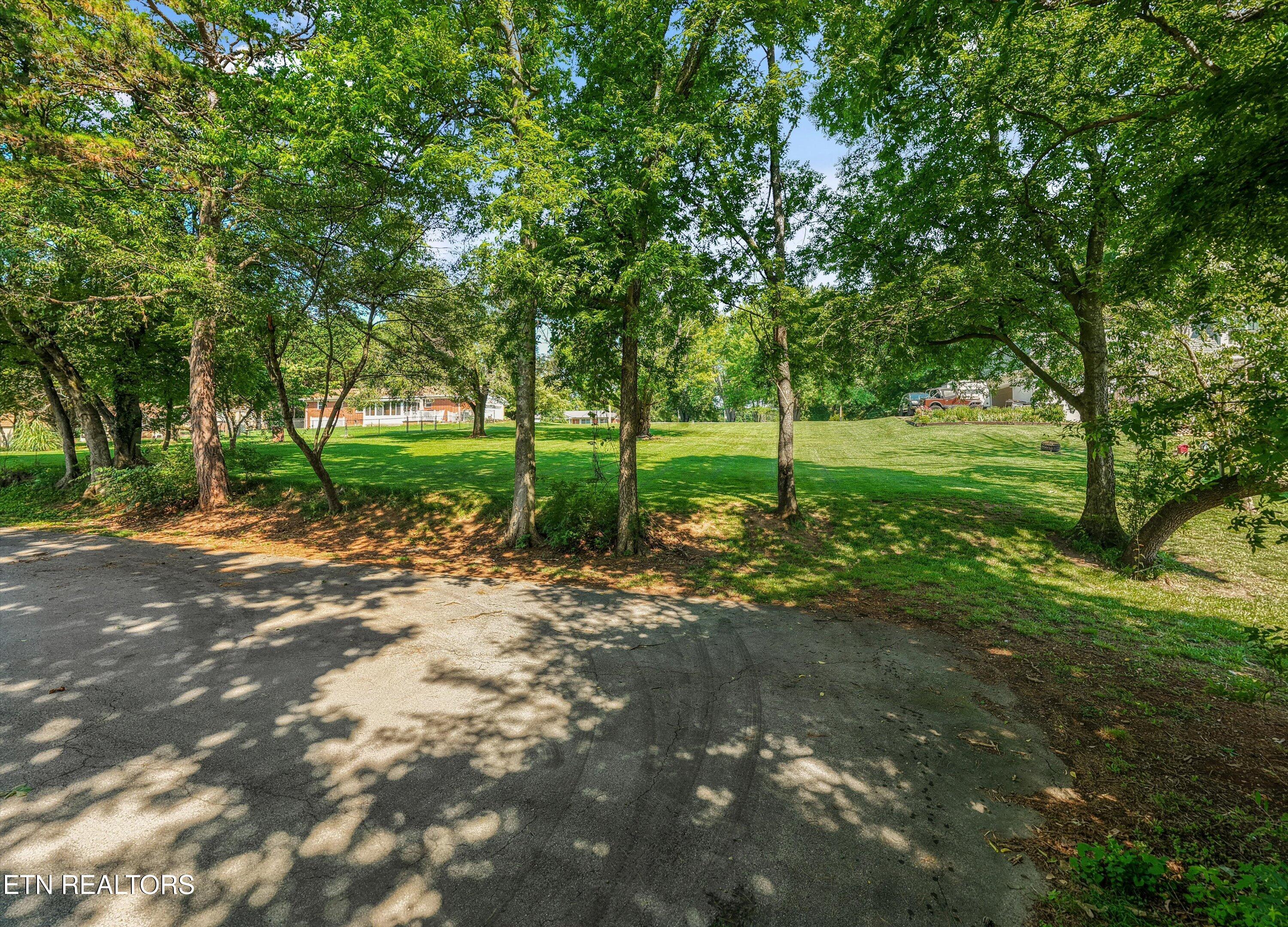 Pleasant View Avenue Maryville TN 37803