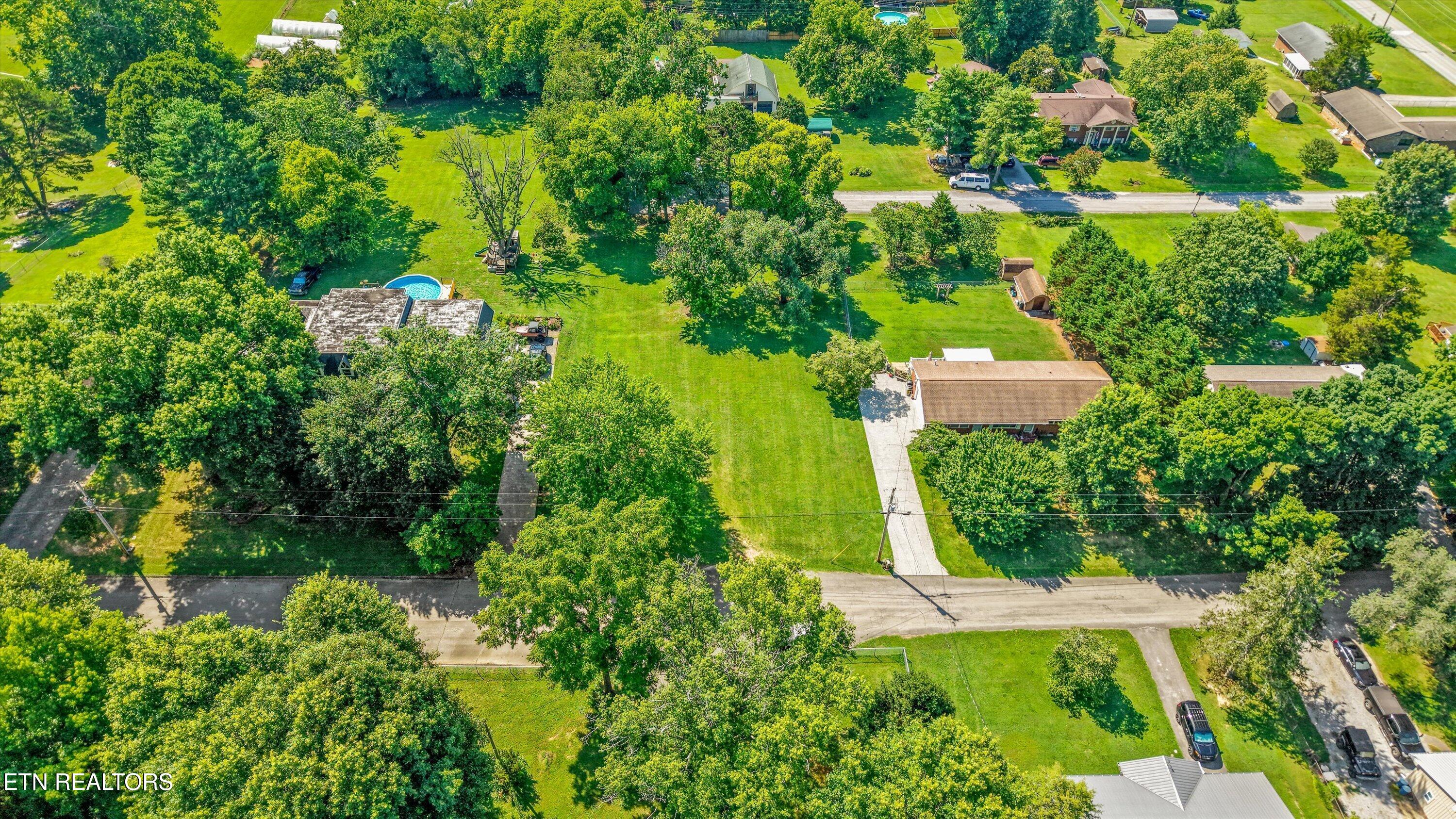 Pleasant View Avenue Maryville TN 37803
