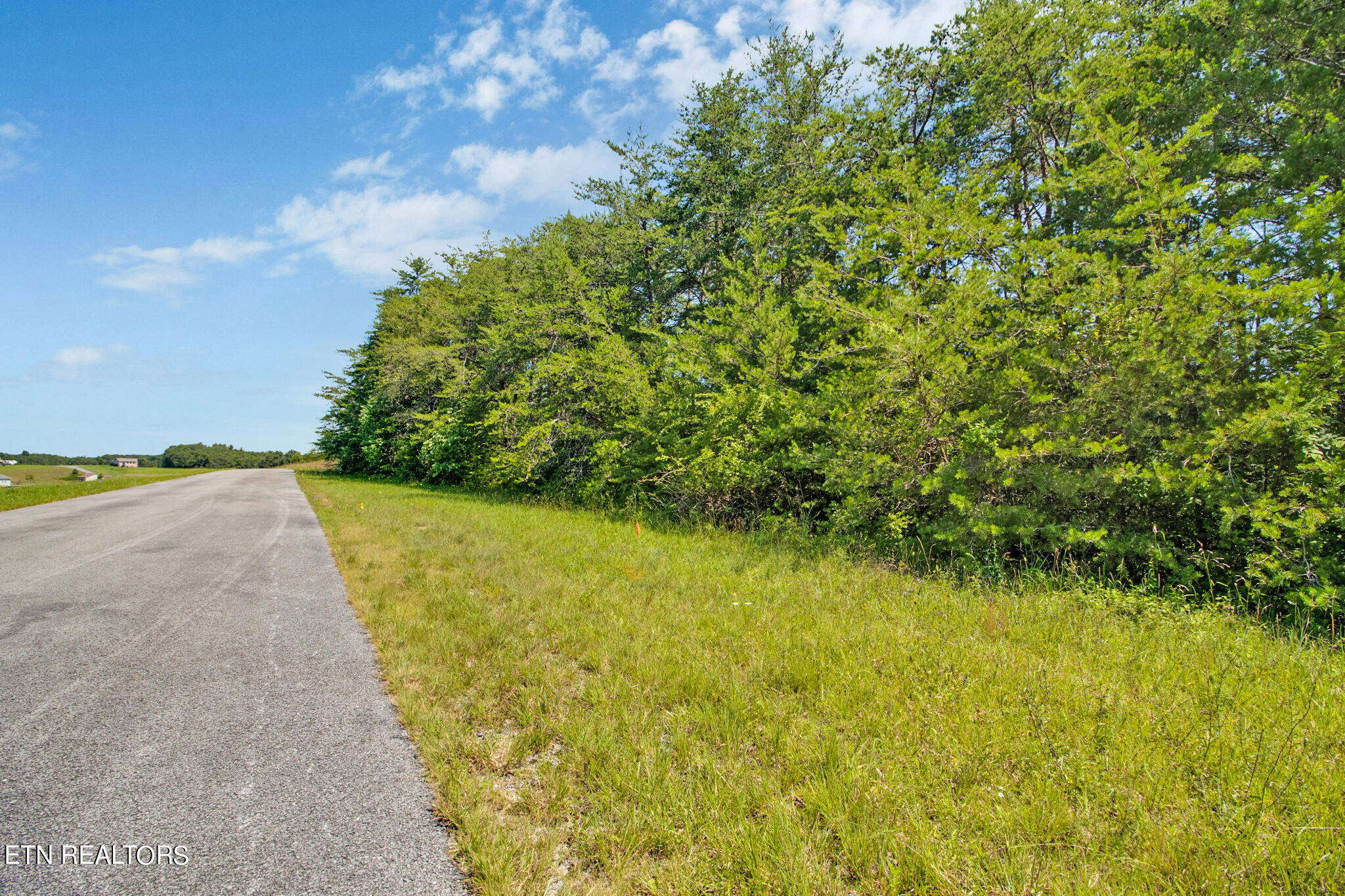 Lot 32 Daddys Creek Trail Crossville TN 38555