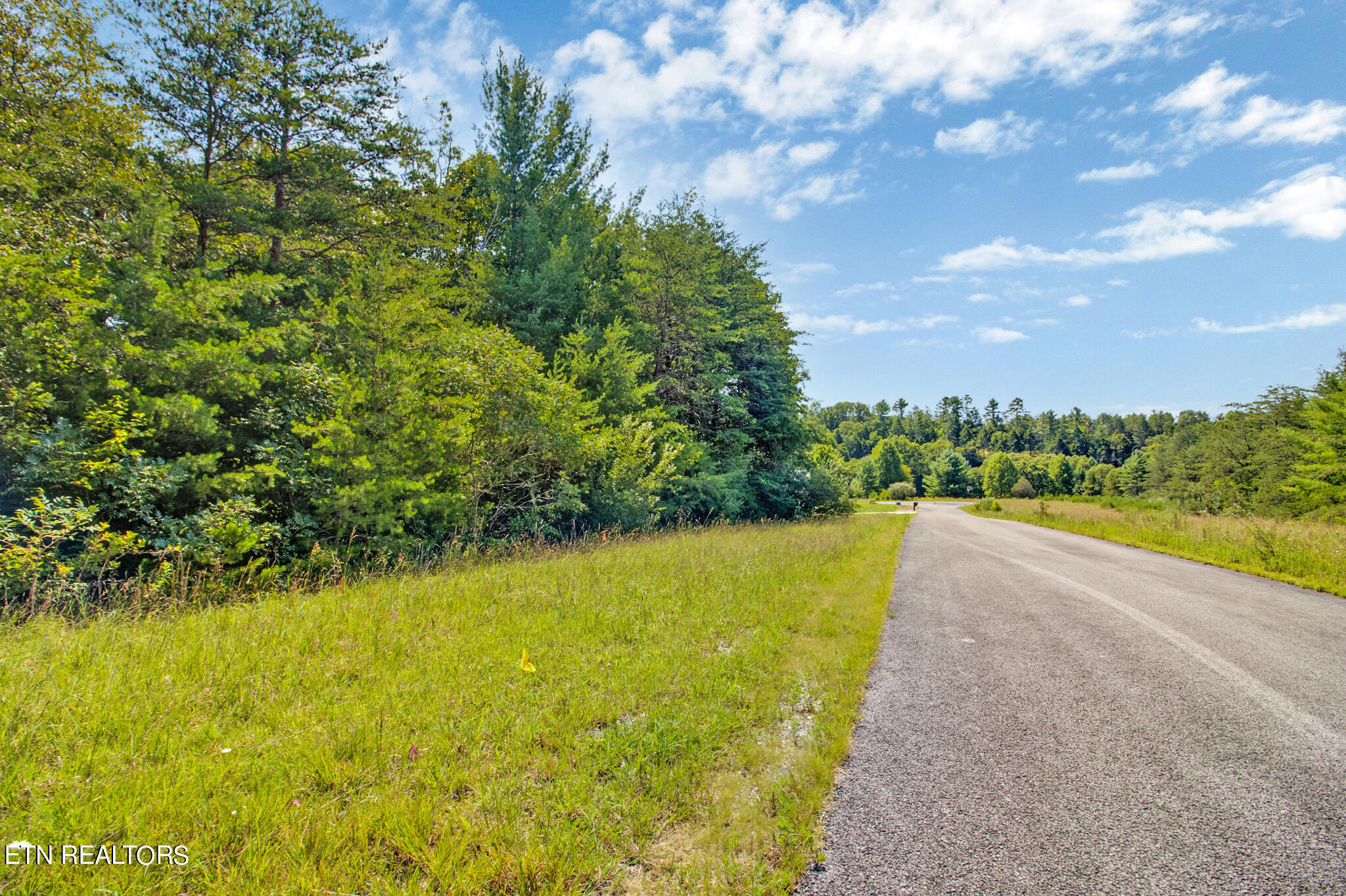 Lot 32 Daddys Creek Trail Crossville TN 38555