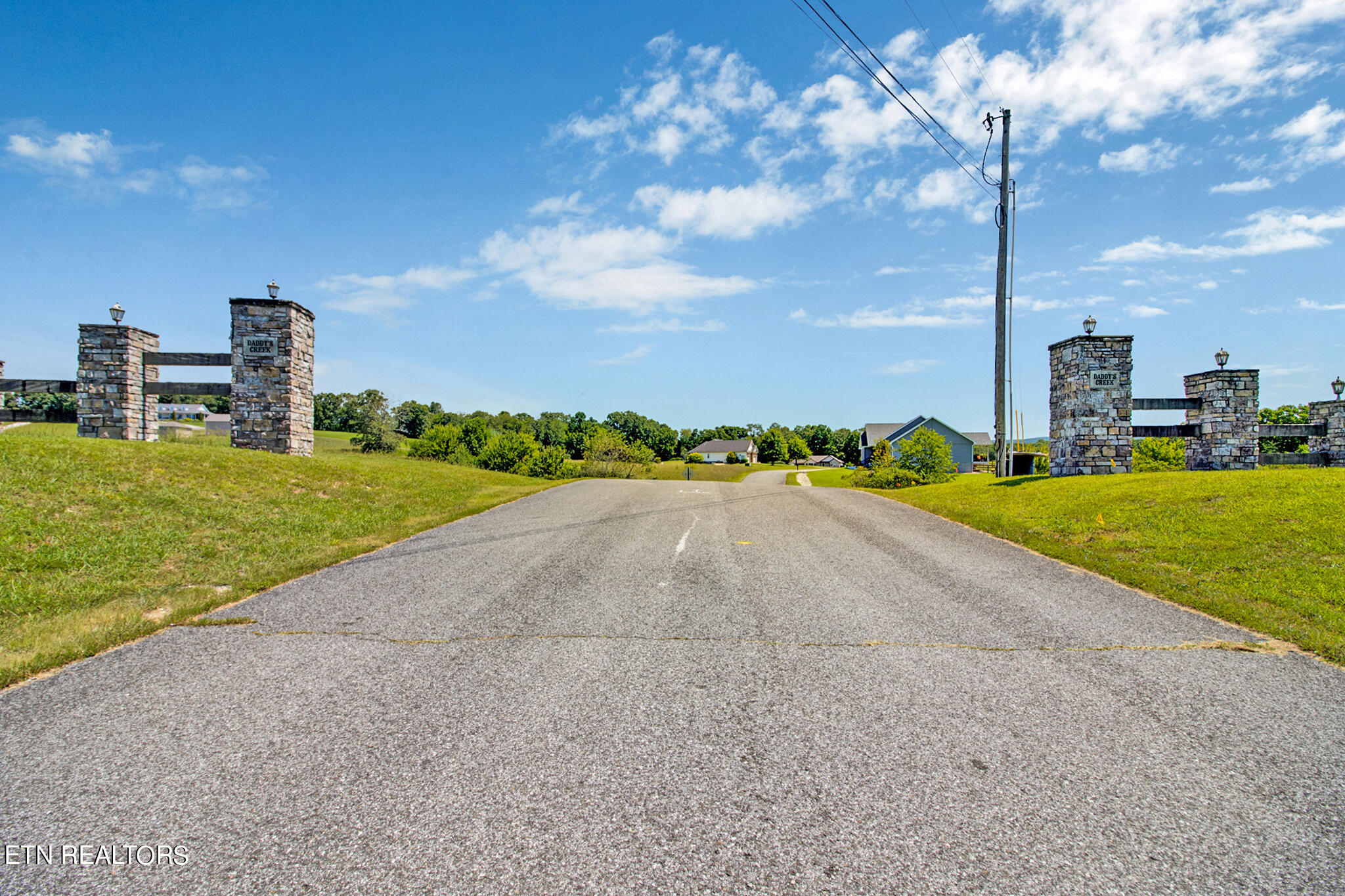 Lot 32 Daddys Creek Trail Crossville TN 38555