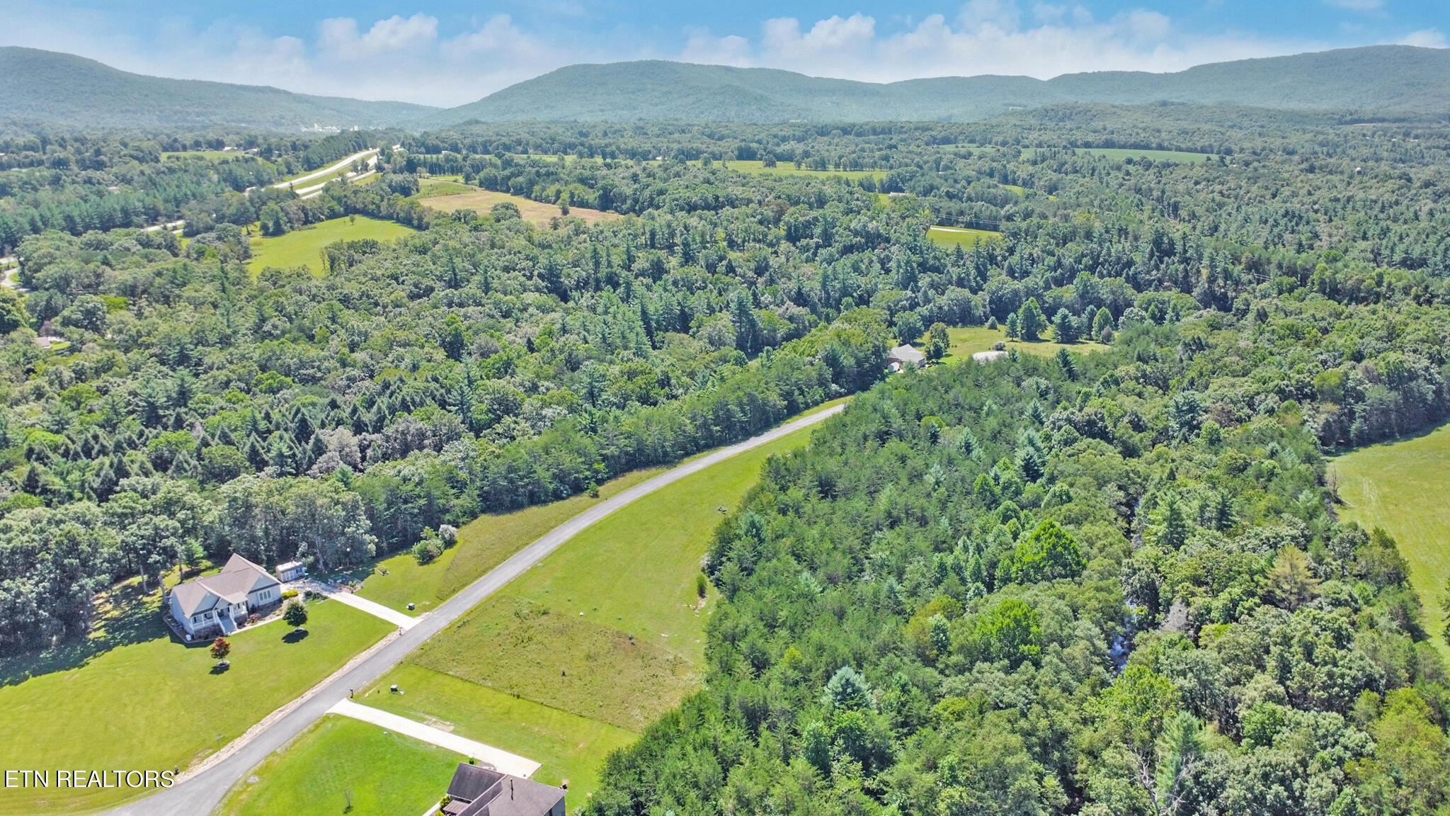 Lot 32 Daddys Creek Trail Crossville TN 38555