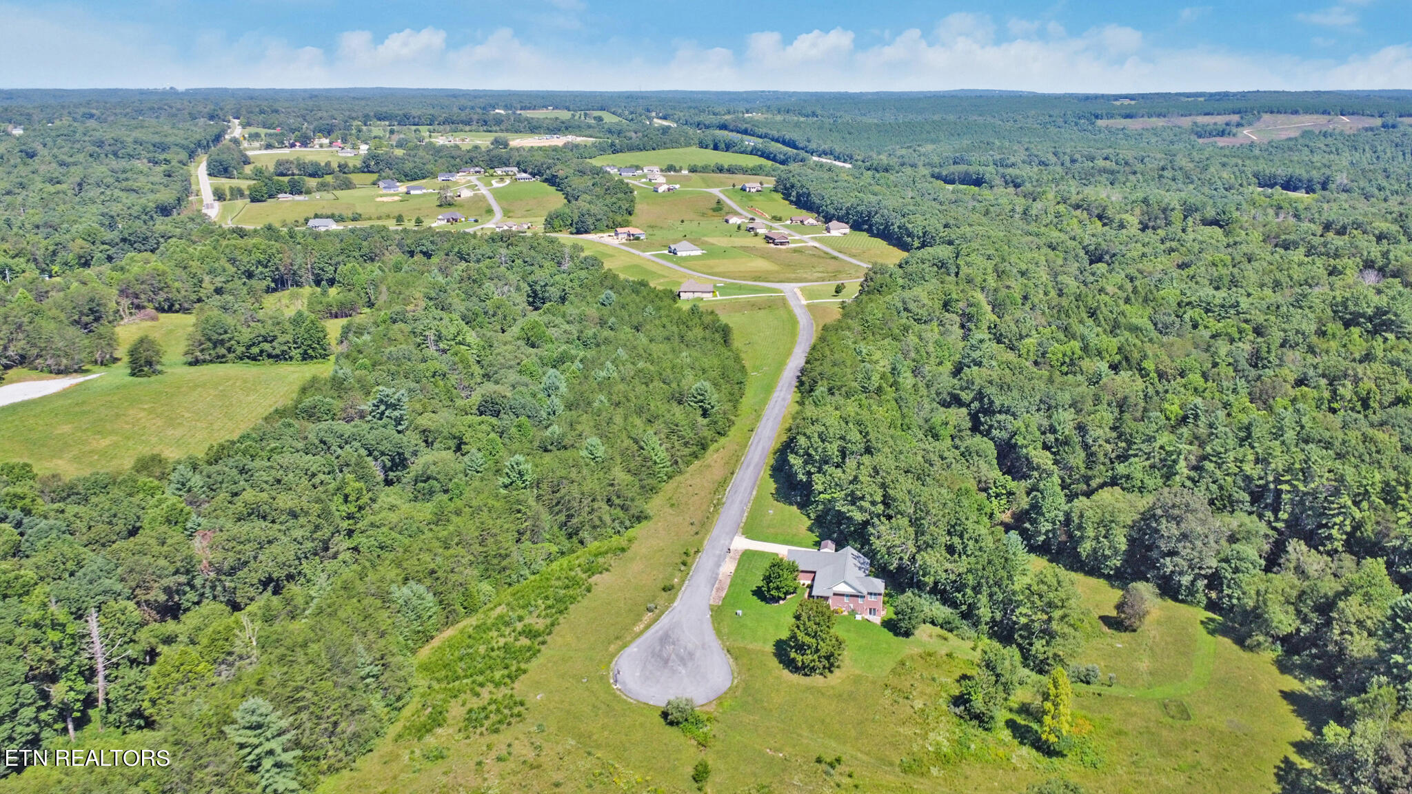 Lot 32 Daddys Creek Trail Crossville TN 38555