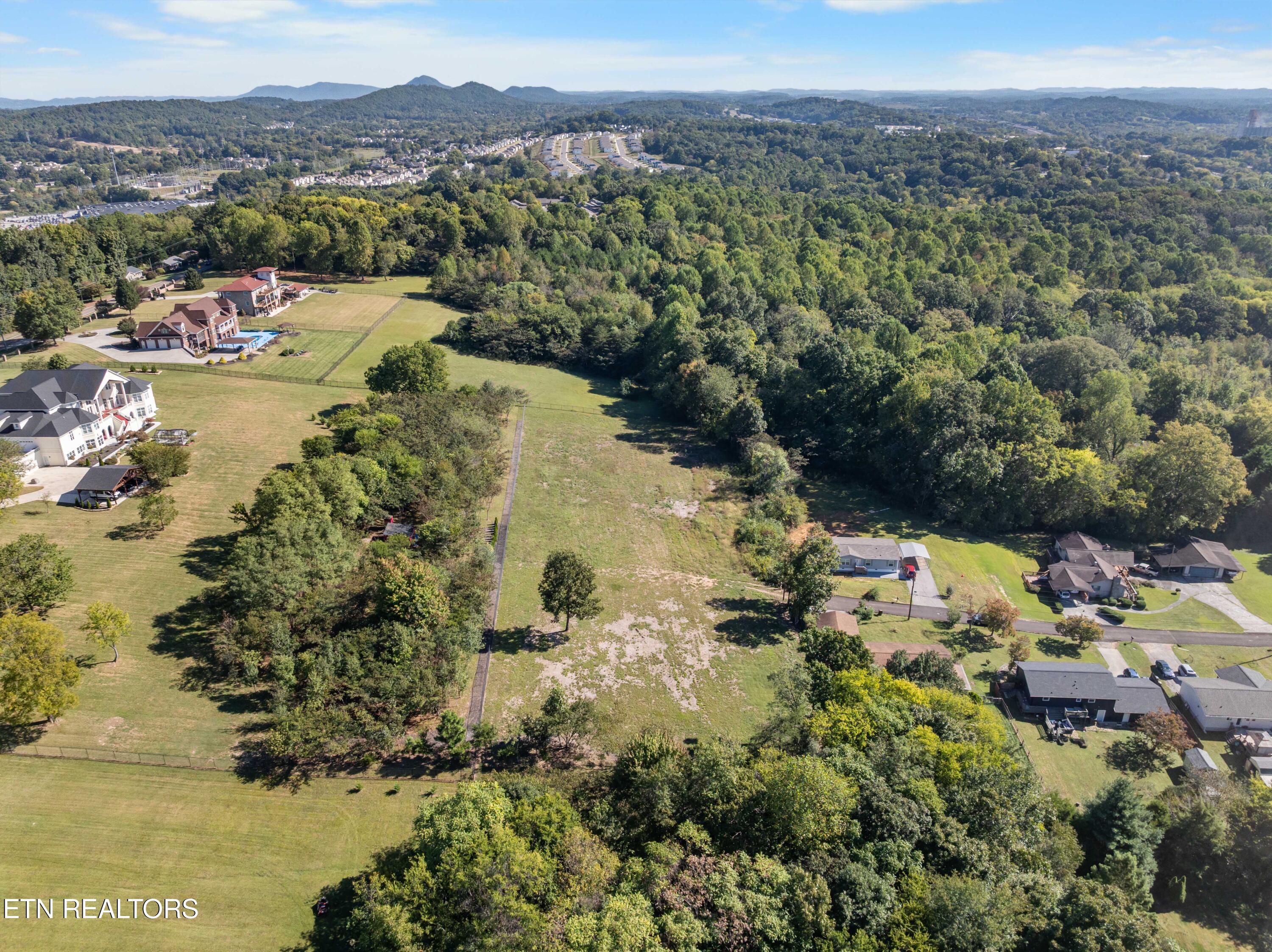 1636 Leconte Road Knoxville TN 37914