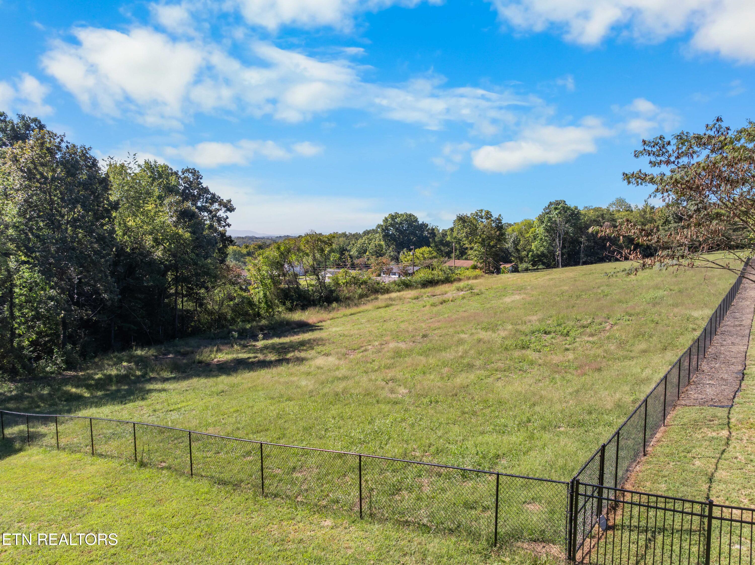 1636 Leconte Road Knoxville TN 37914