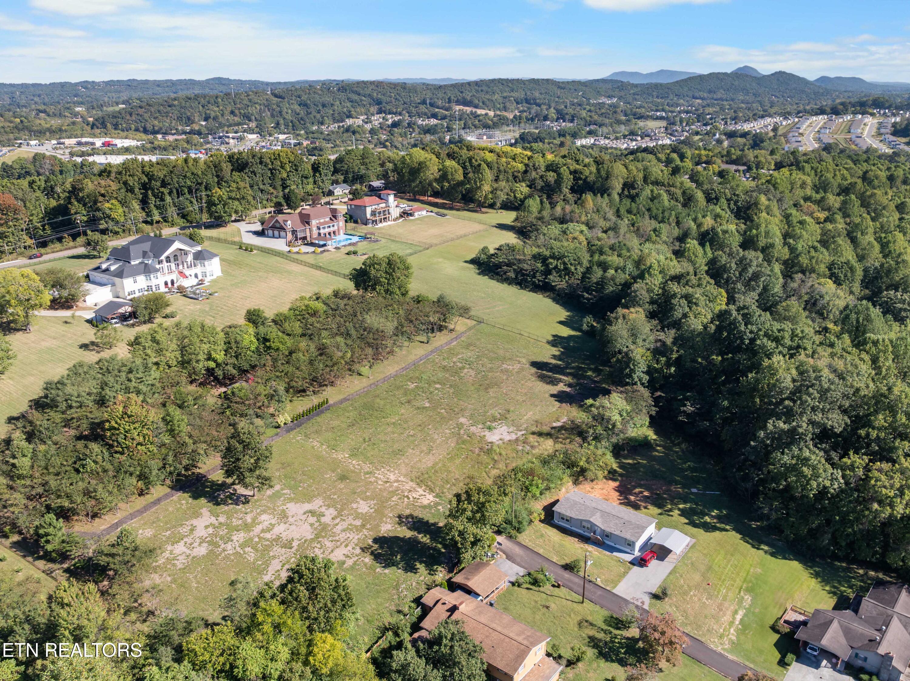 1636 Leconte Road Knoxville TN 37914