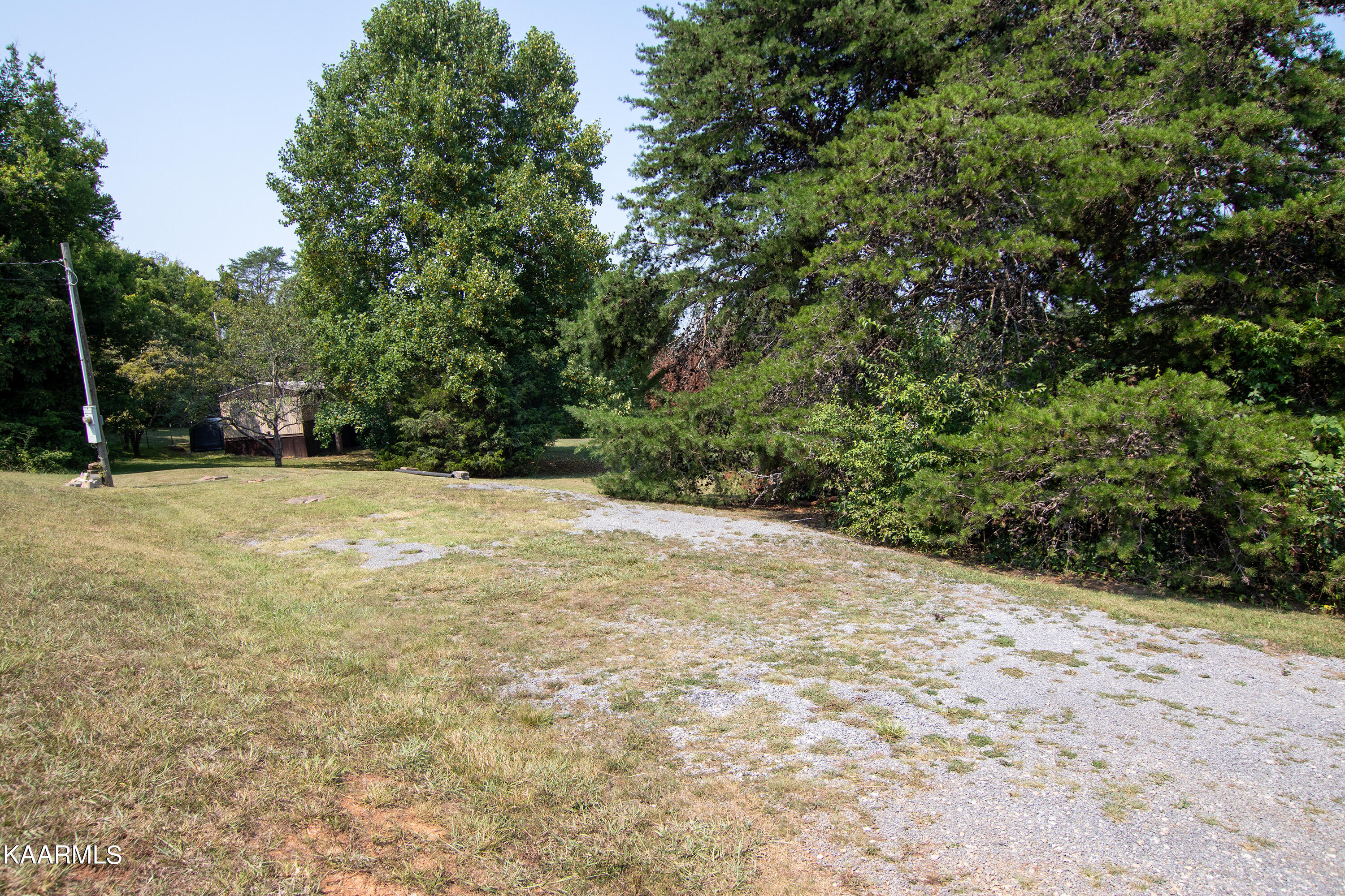 835 Holbert Lane Kodak TN 37764