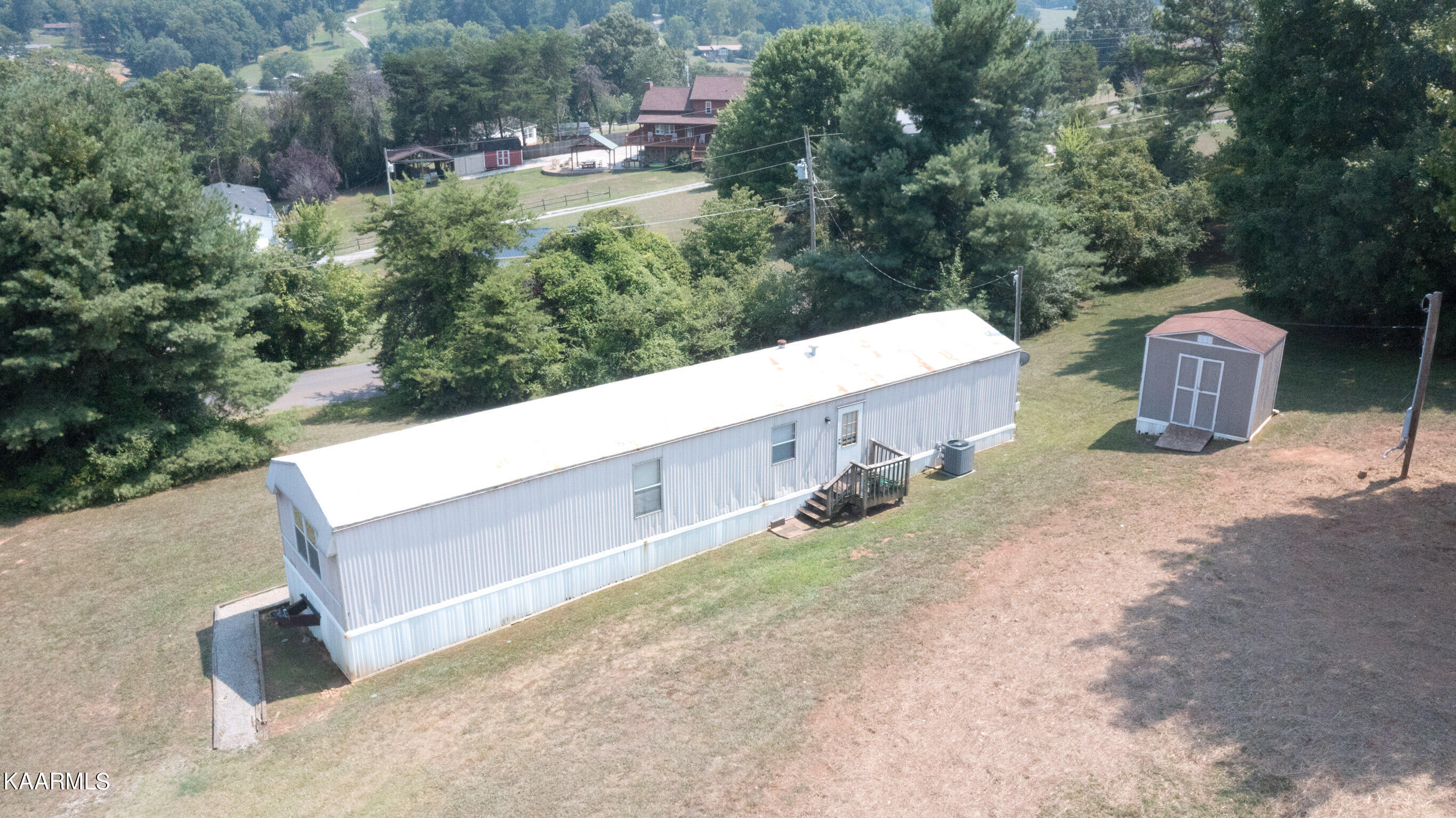 835 Holbert Lane Kodak TN 37764