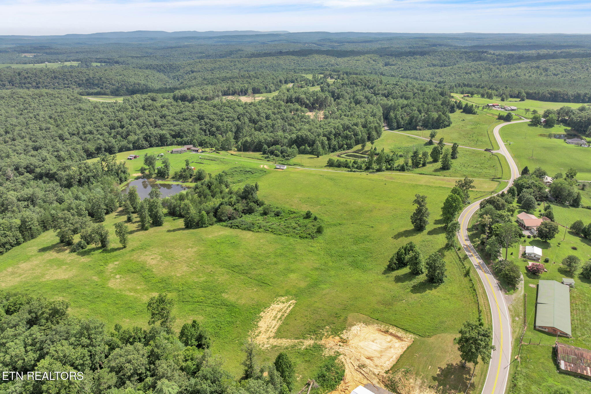 Nashville Highway Deer Lodge TN 37726