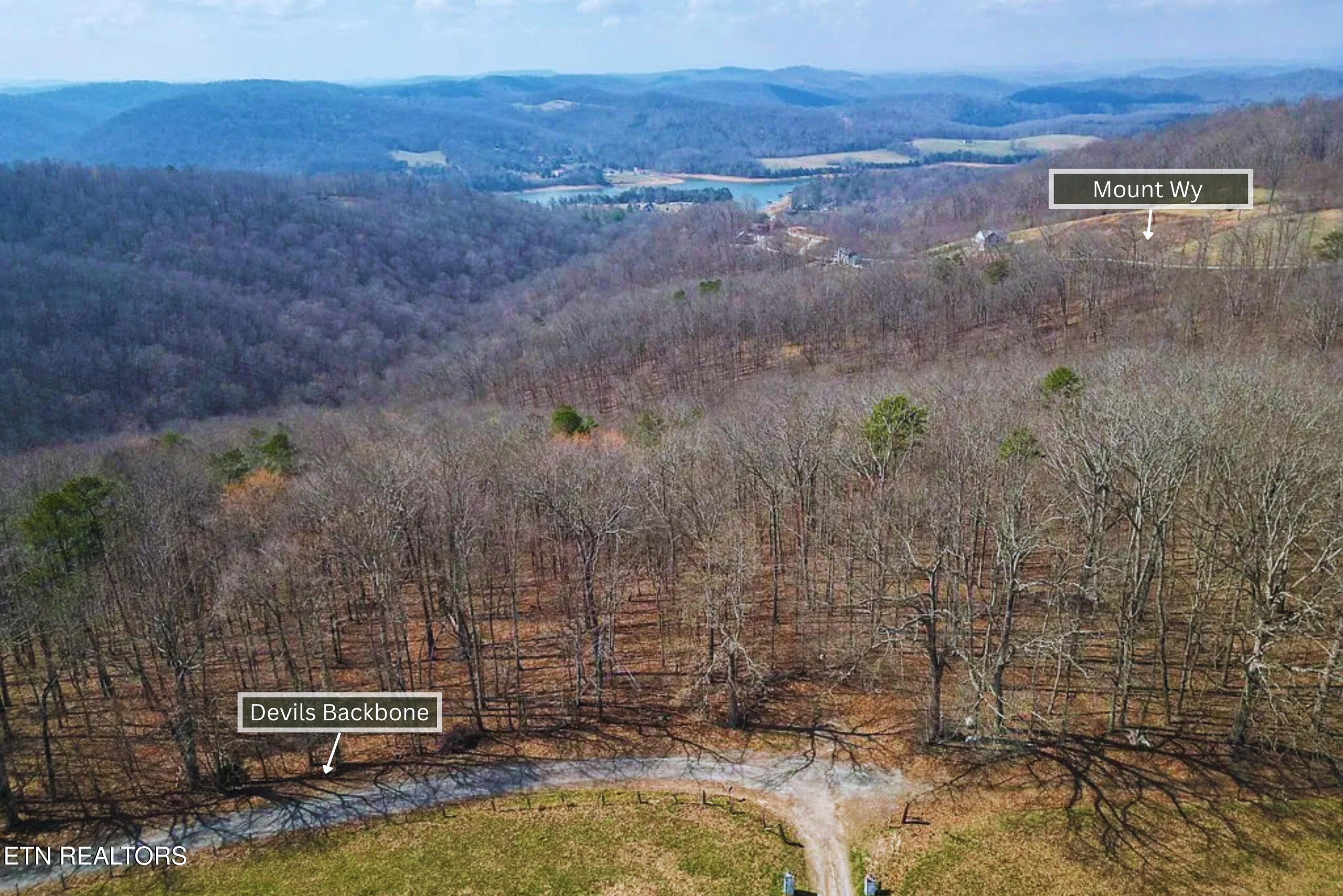 0001 Mountain Way Sharps Chapel TN 37866