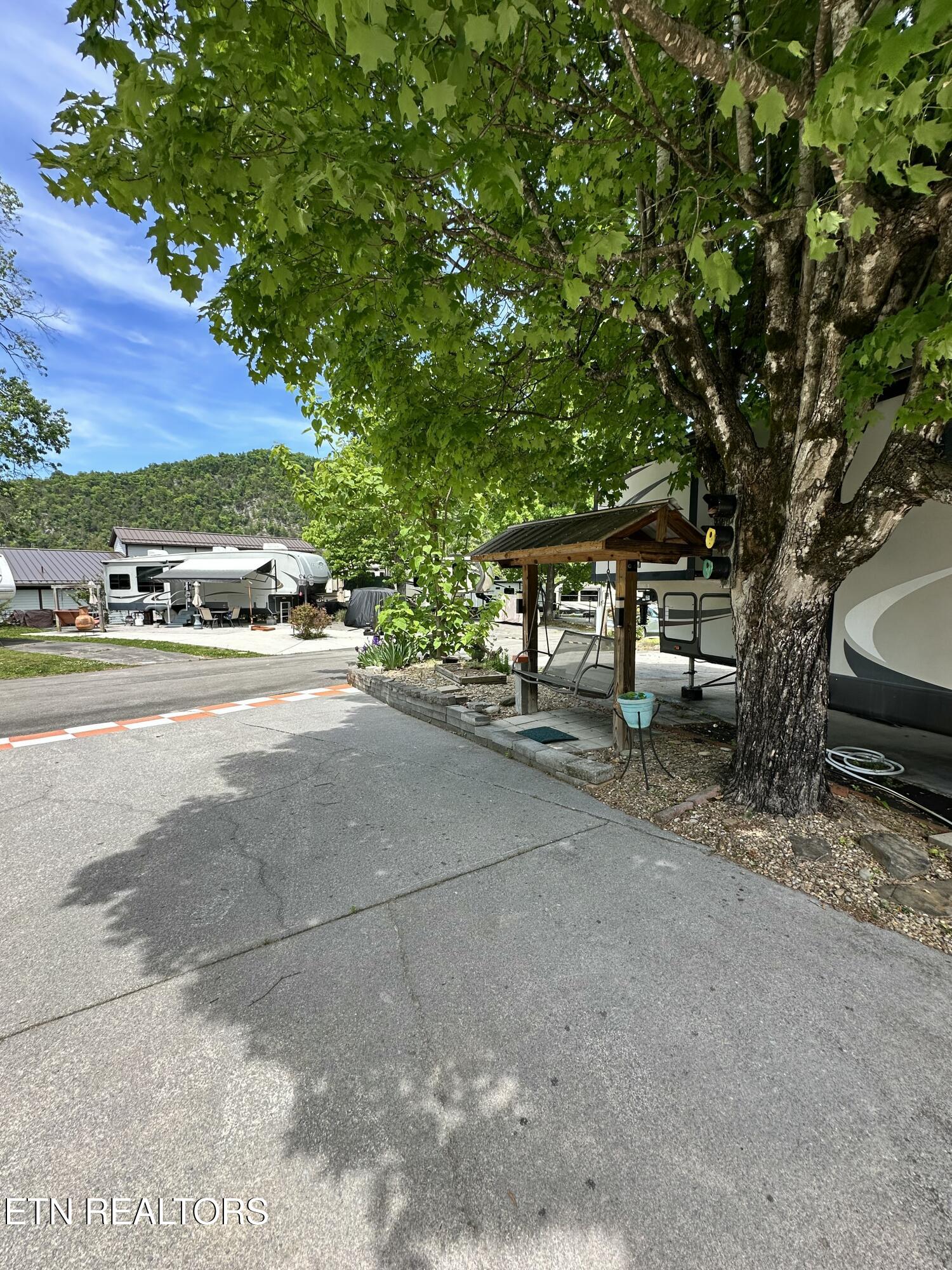 Lot 196 Highway 73 Townsend TN 37882