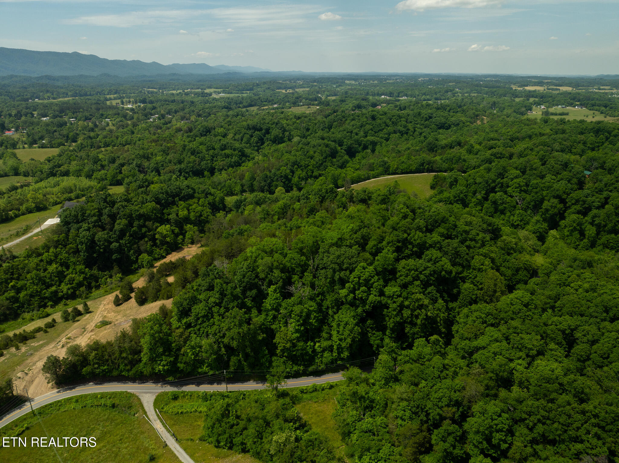 Lot 4 N Knob Creek Road Seymour TN 37865