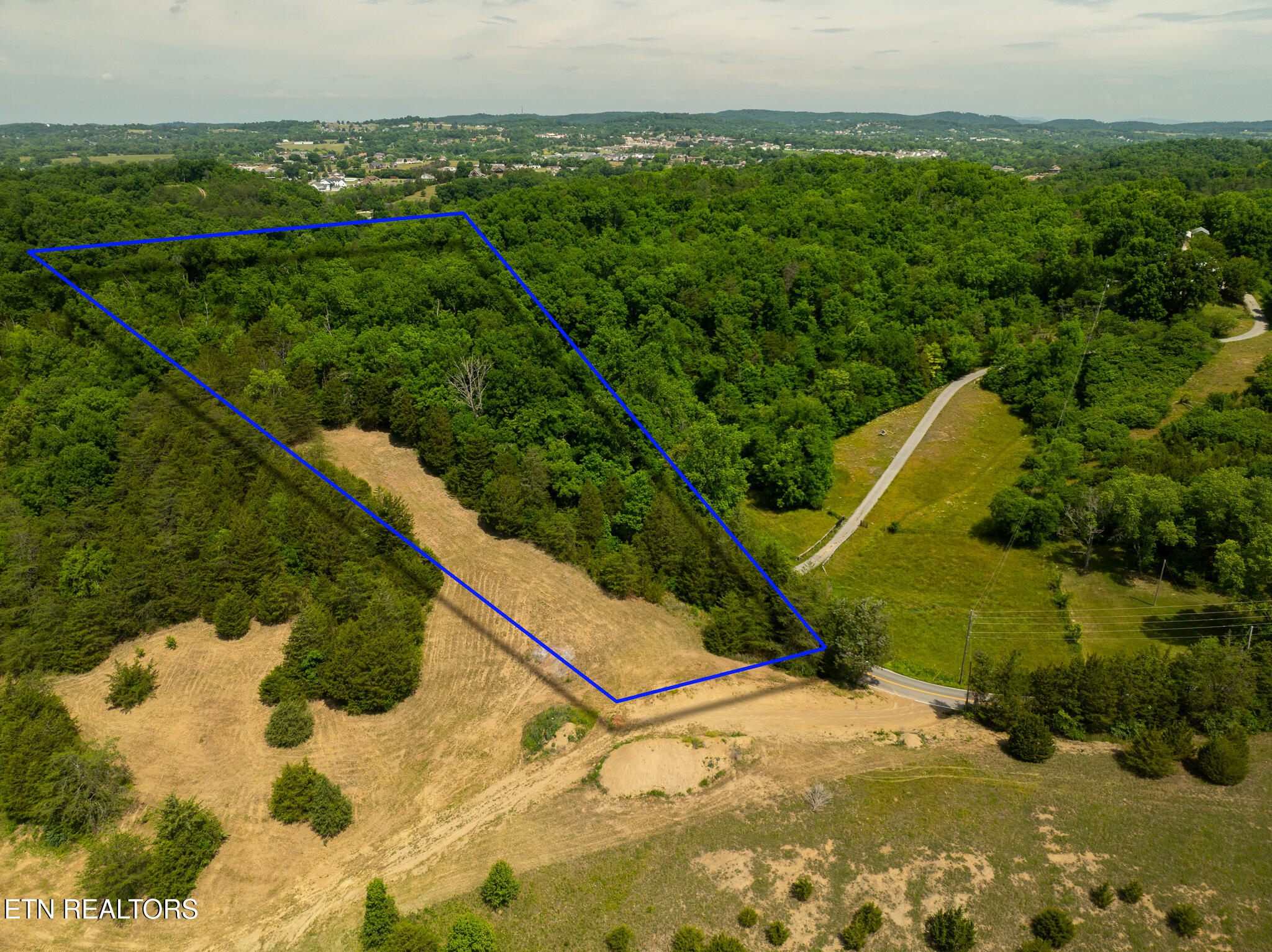 Lot 4 N Knob Creek Road Seymour TN 37865