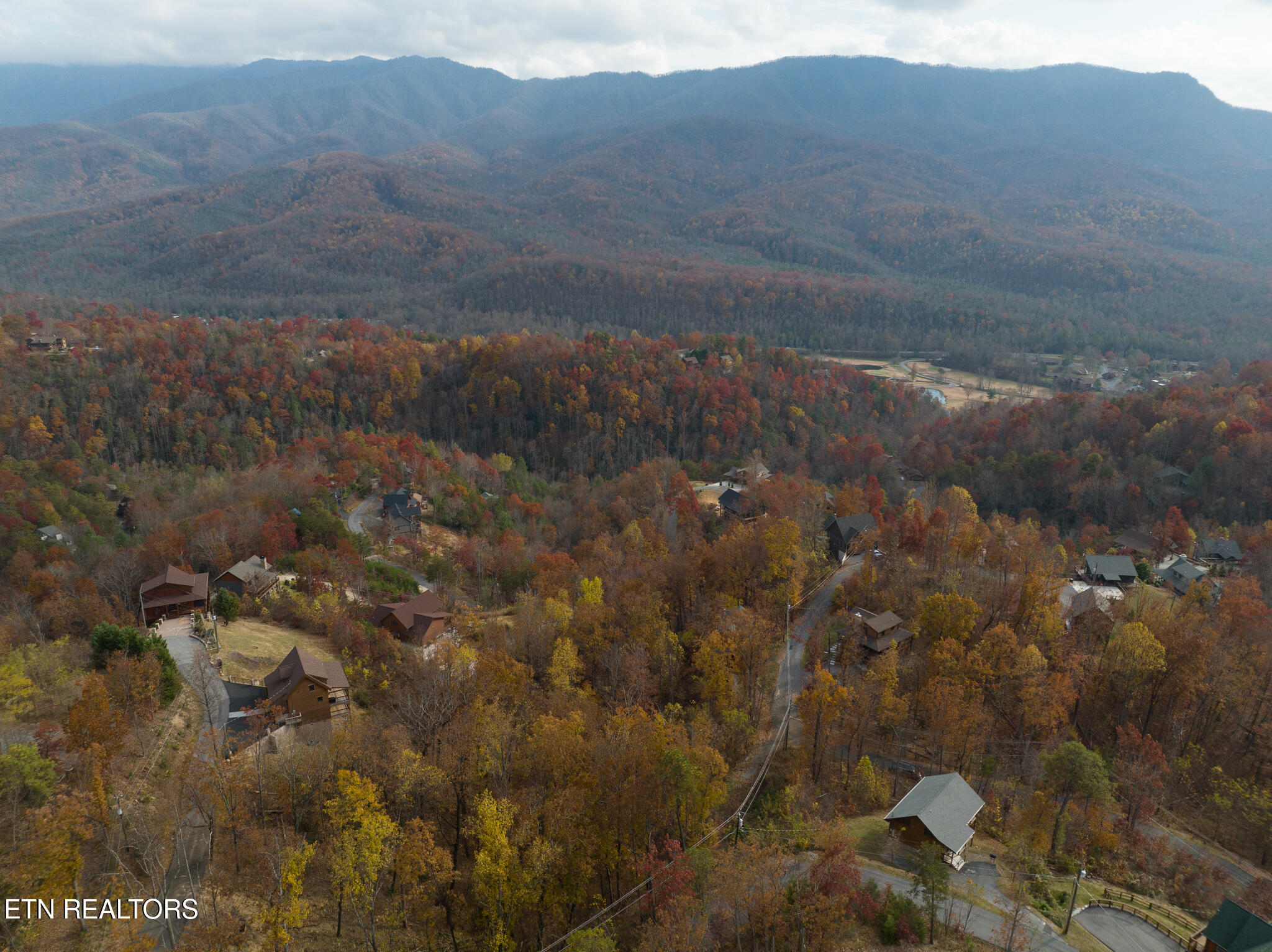 815 Red Fox Trail Gatlinburg TN 37738