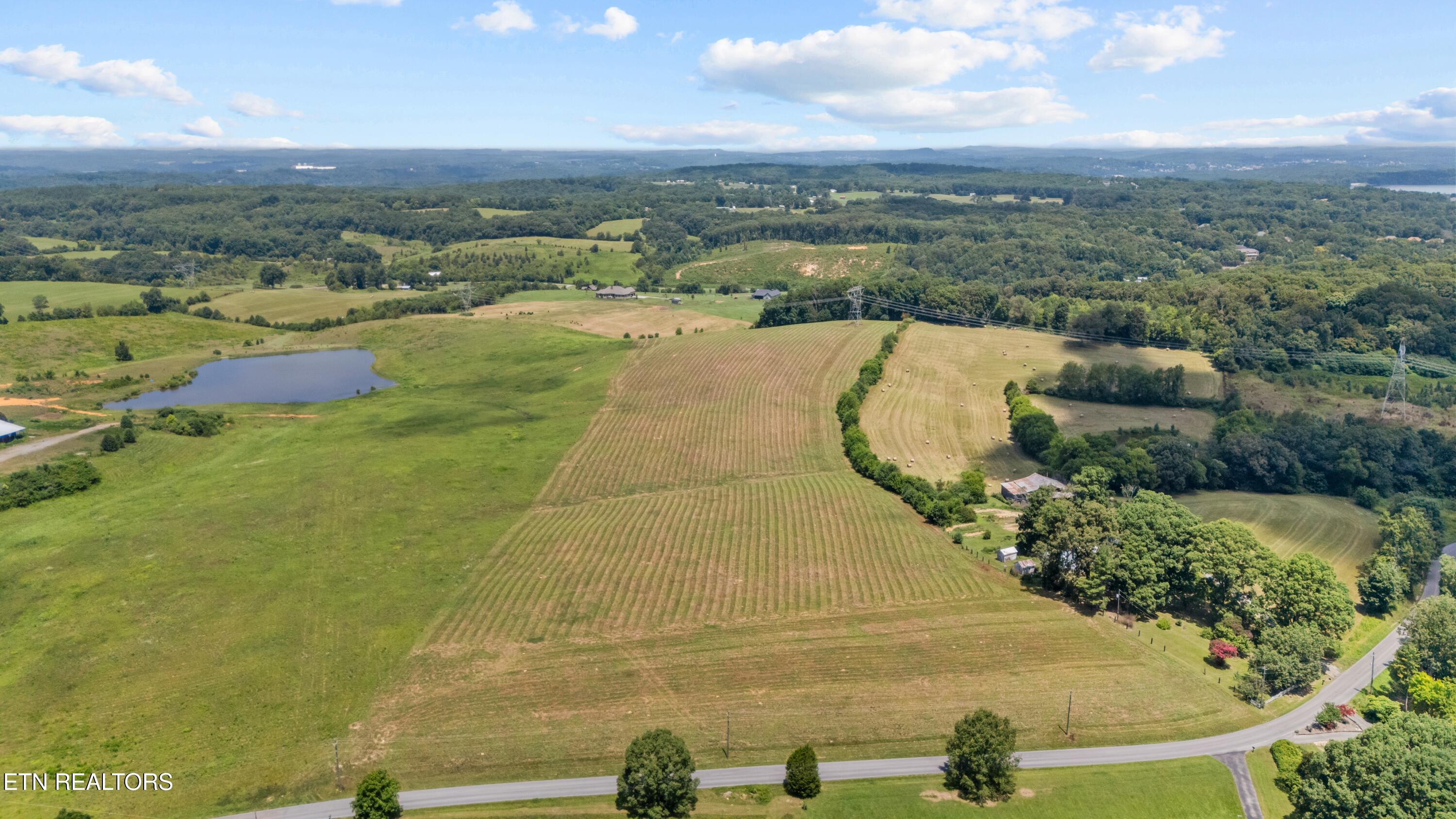 7883 Davis Ferry Road Loudon TN 37774