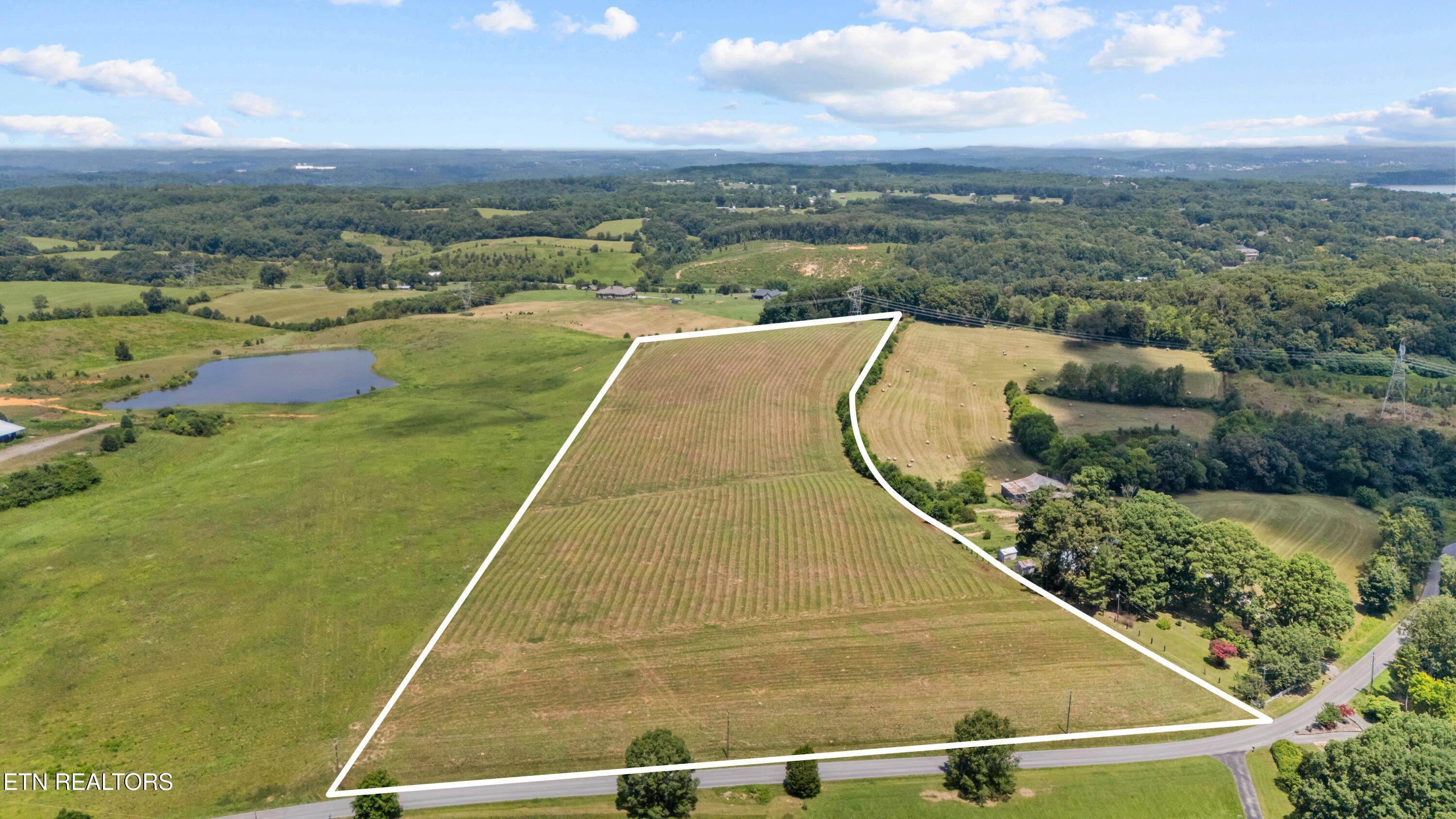 7883 Davis Ferry Road Loudon TN 37774