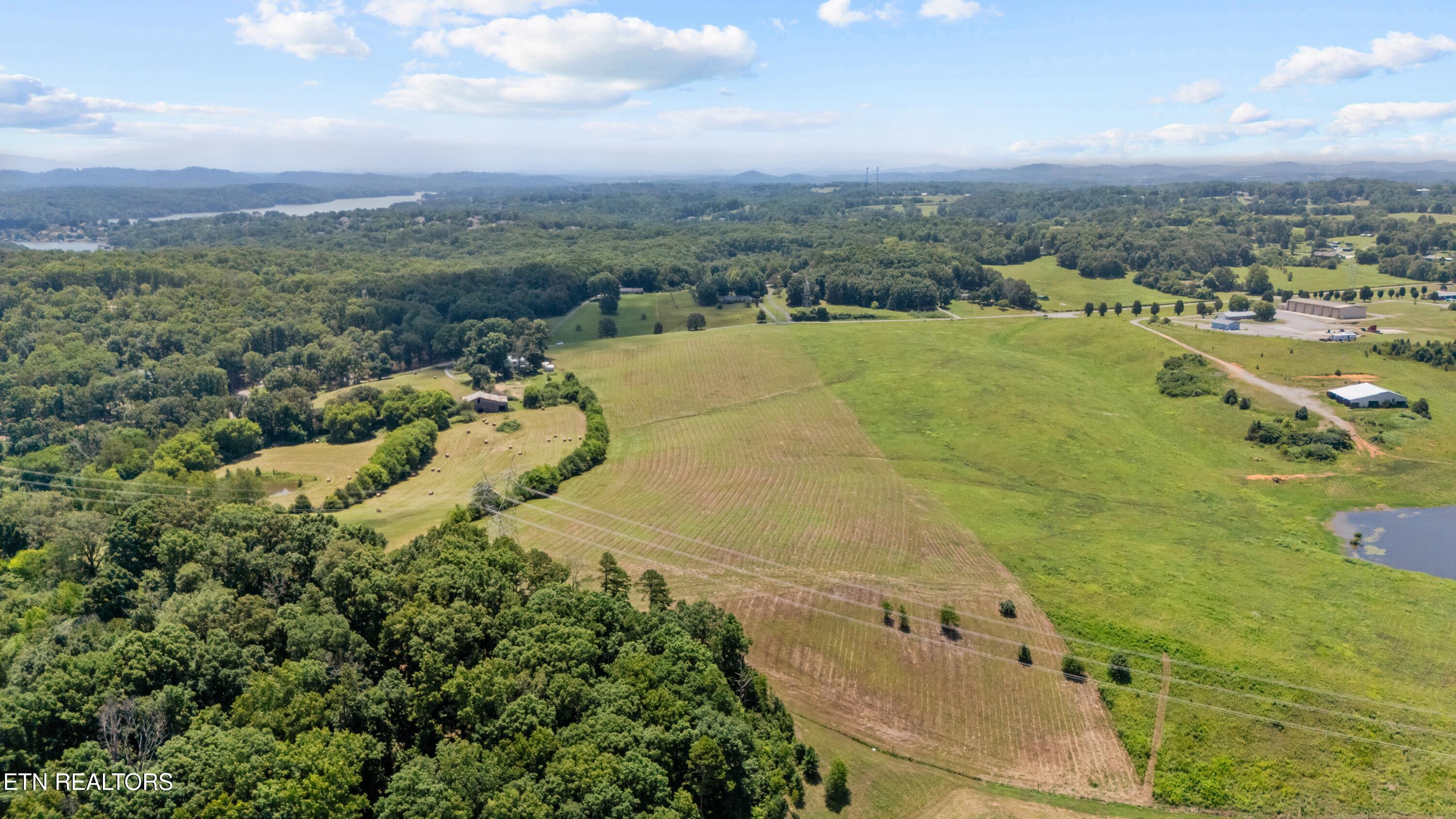 7883 Davis Ferry Road Loudon TN 37774