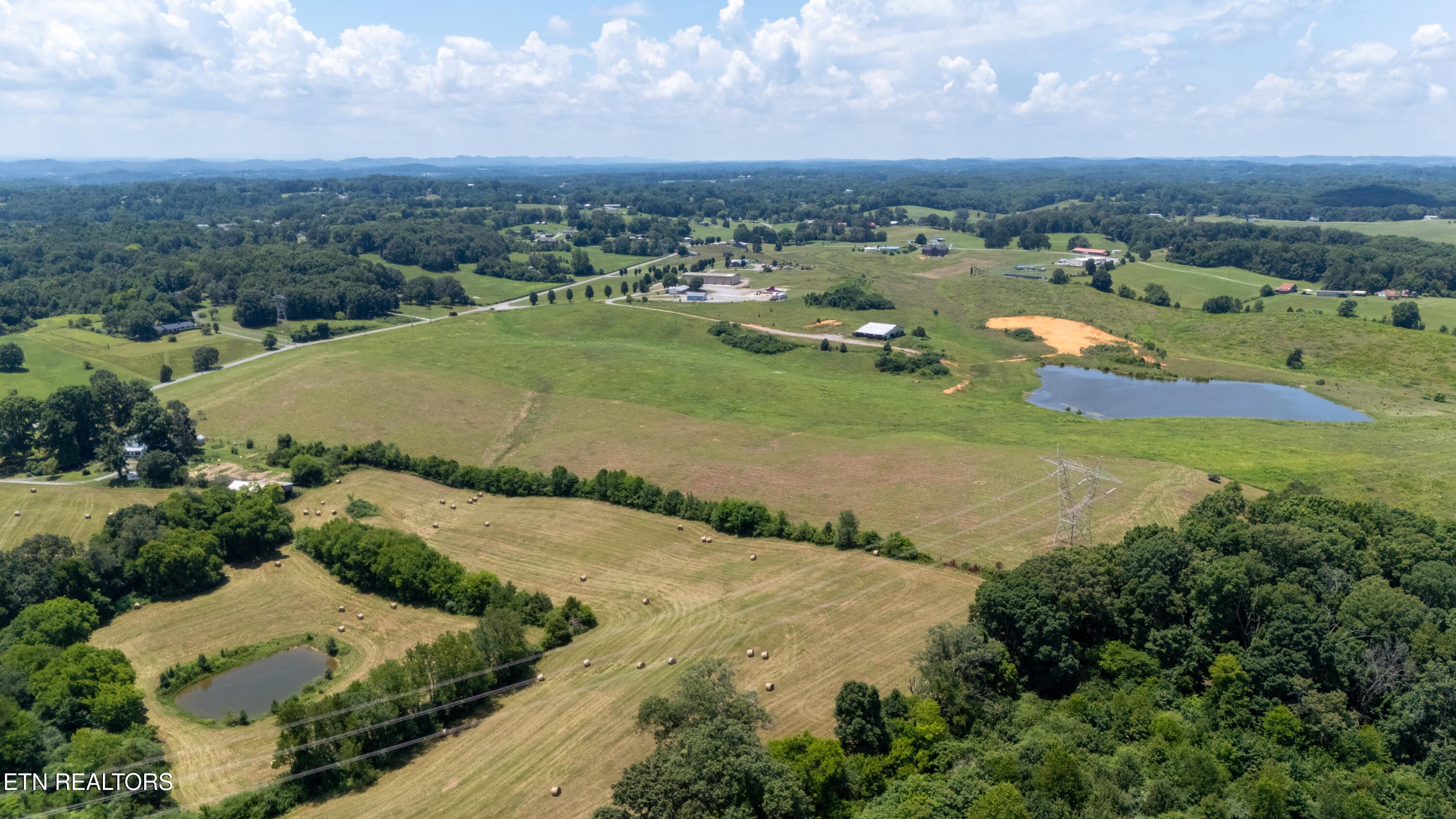 7883 Davis Ferry Road Loudon TN 37774
