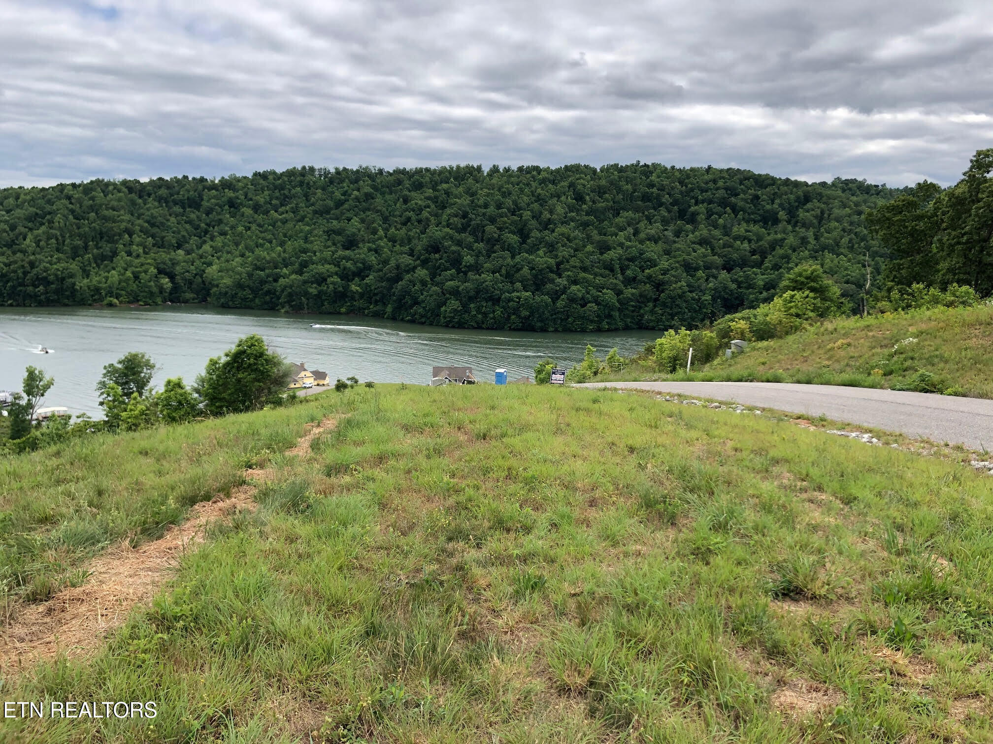 Lot 92 Cameron Loop Lafollette TN 37766